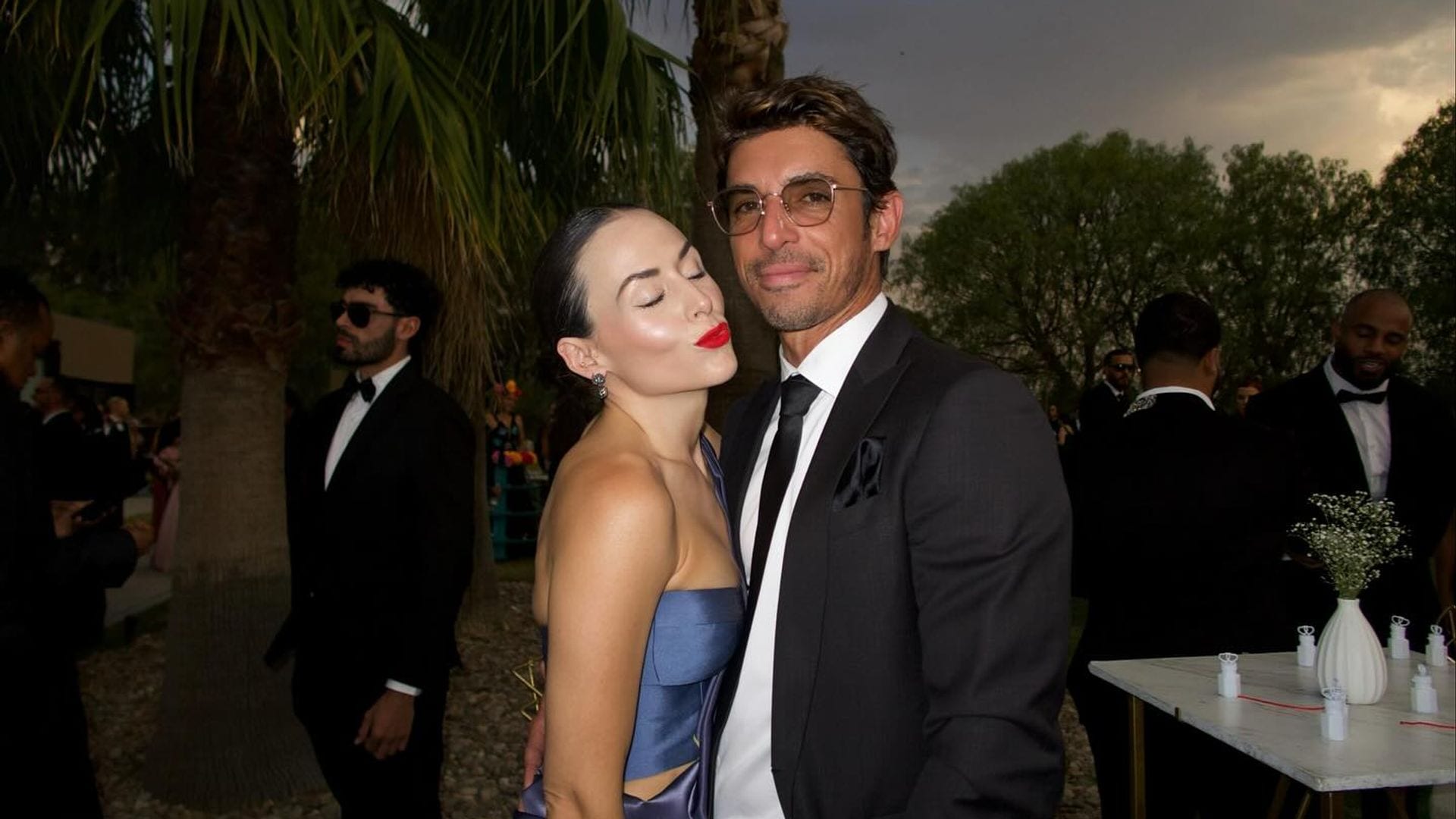 Zuria Vega y Alberto Guerra están felices de haber formado una familia.