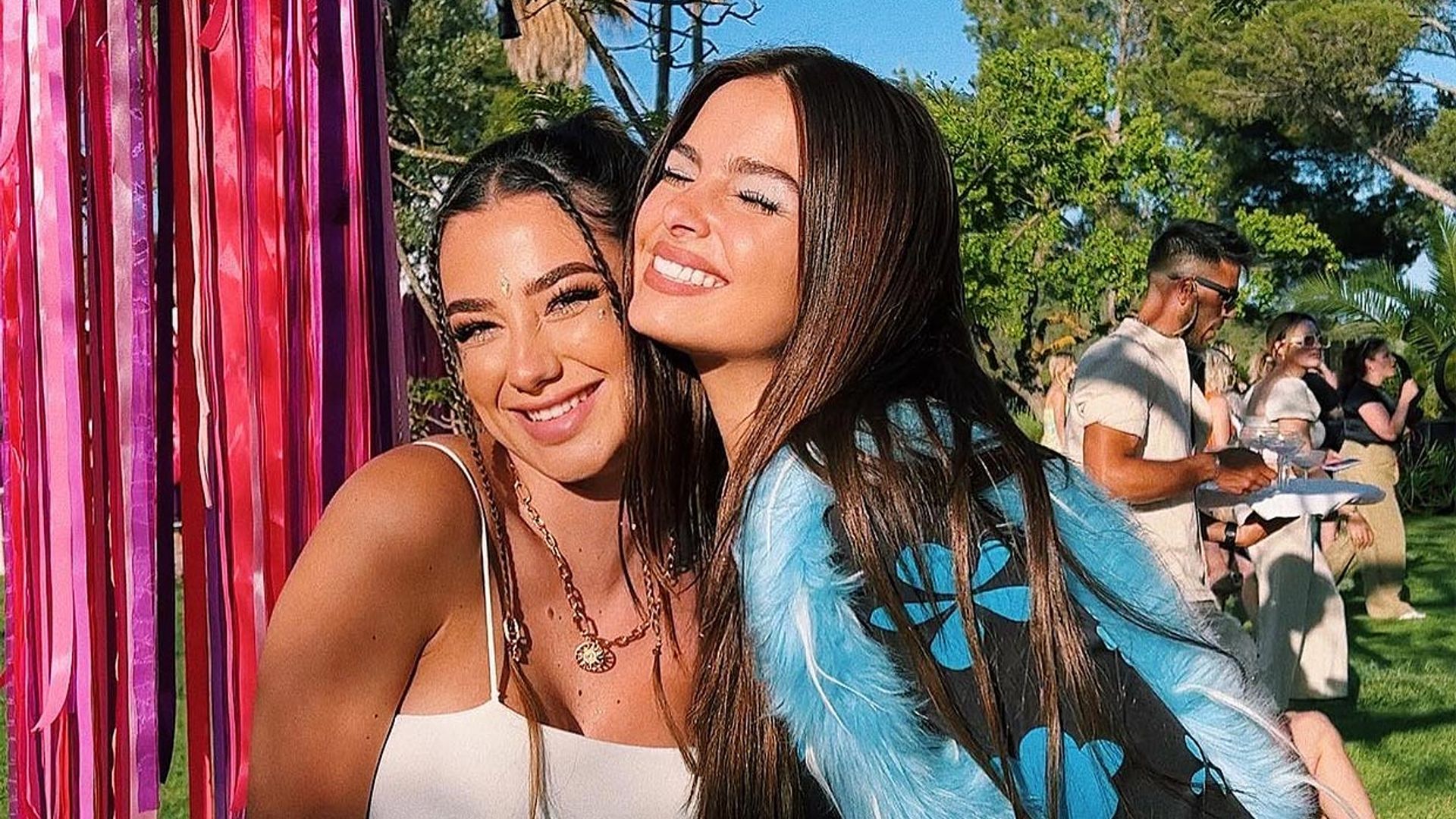 Addison Rae, la influencer de 21 años, revoluciona Ibiza