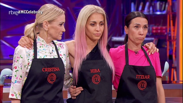Cristina Cifuentes, Hiba Abouk e Itziar Miranda en MasterChef Celebrity 