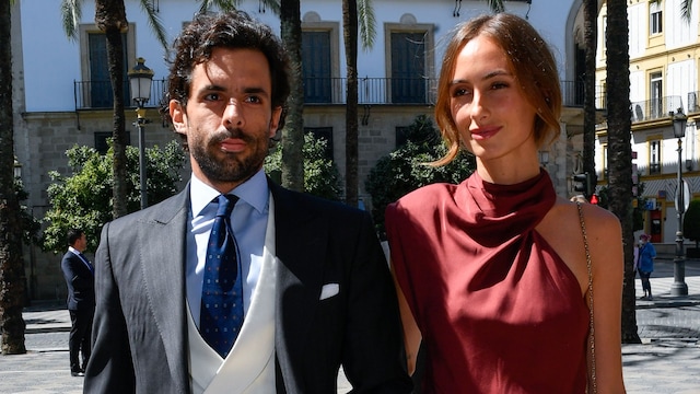 Alonso Aznar y Renata Collado en la boda de Carlos Cortina y Carla Vega Penichet