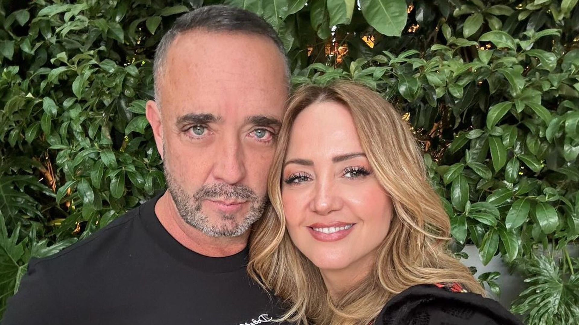 Andrea Legarreta y su hermano Juan