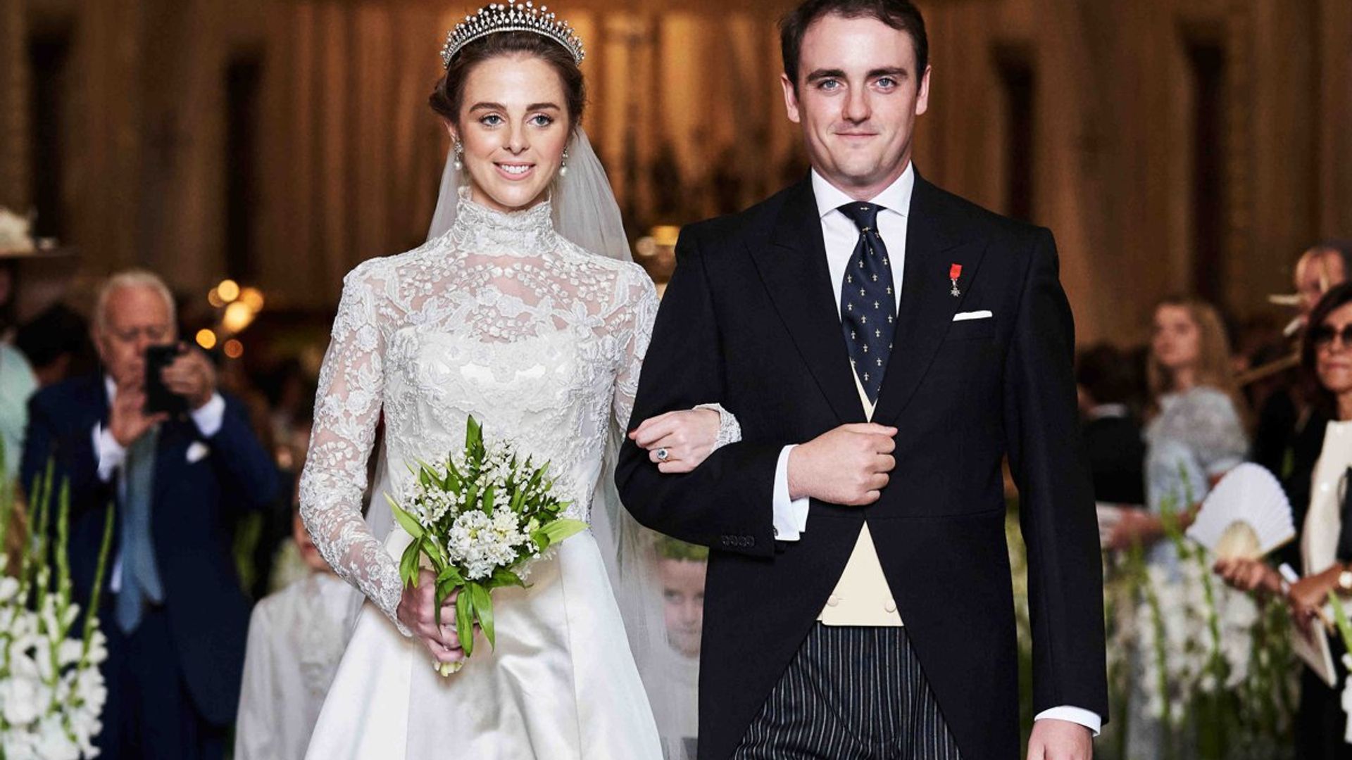 Todos los detalles y las imágenes no vistas de la boda de Jaime de Borbón-Dos Sicilias y Charlotte Lindesay-Bethune