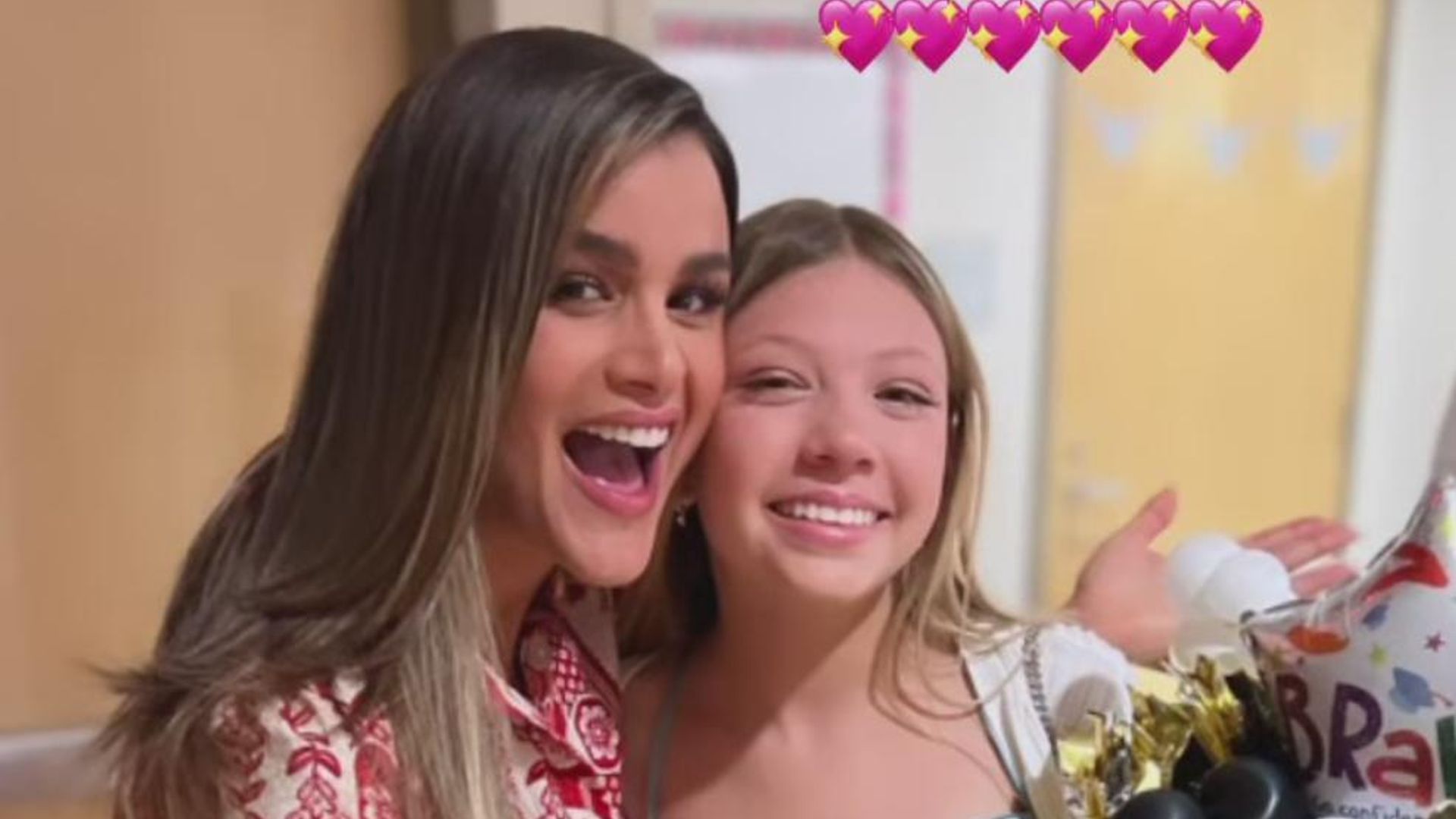 Clarissa Molina celebra la graduación de la hija de su futuro esposo
