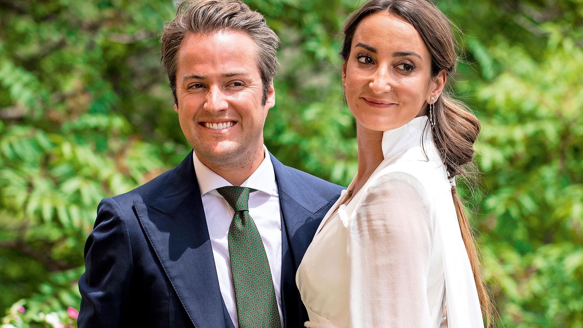 Las imágenes no vistas del ‘sí, quiero’ de Lucía Pombo y Álvaro López Huerta