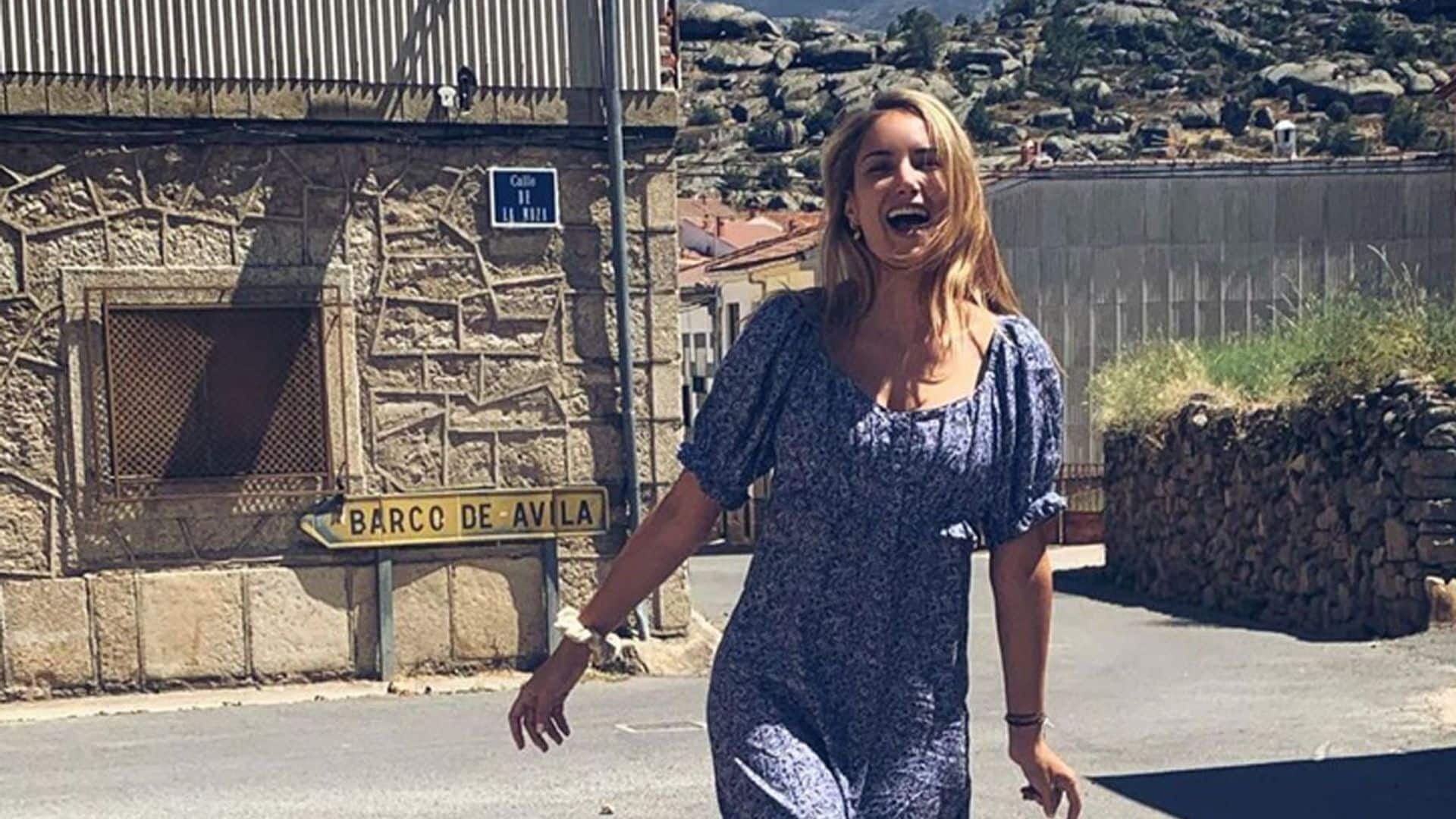 Descubrimos el lado 'manitas' de Alba Carrillo arreglando su casa del pueblo
