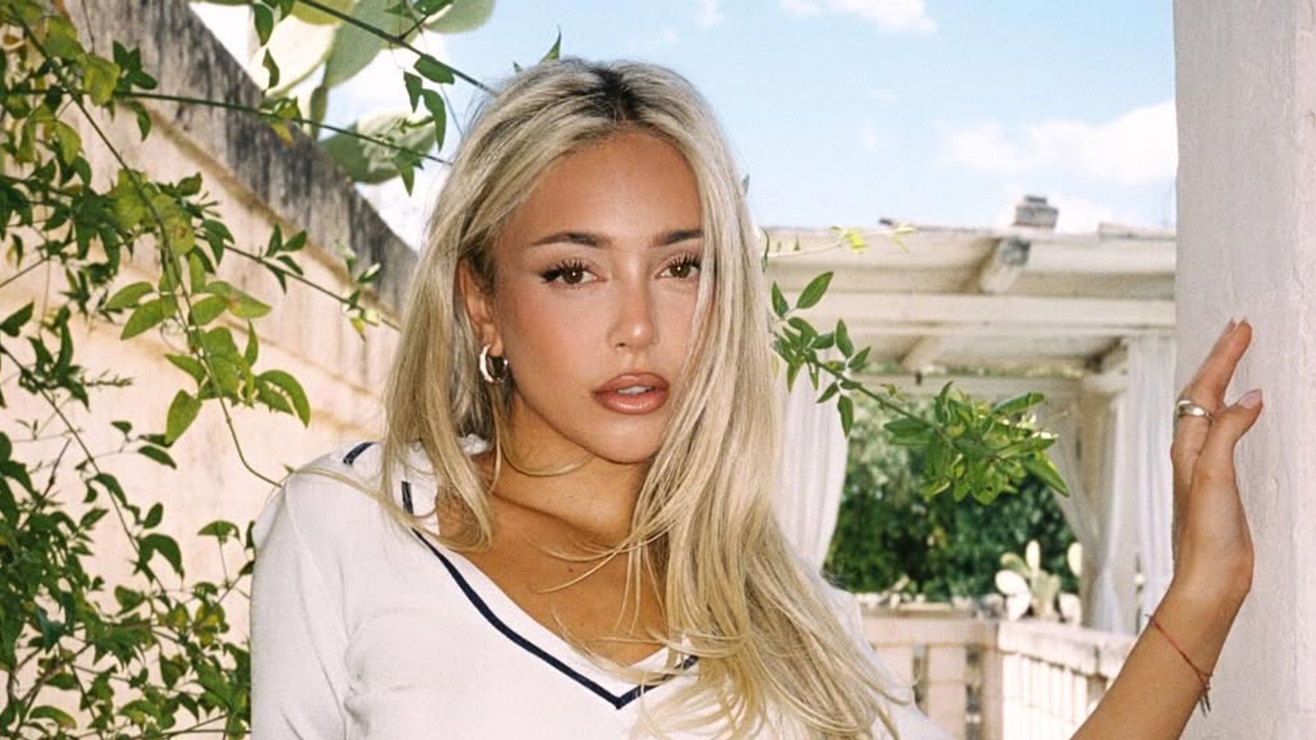 Ana Mena