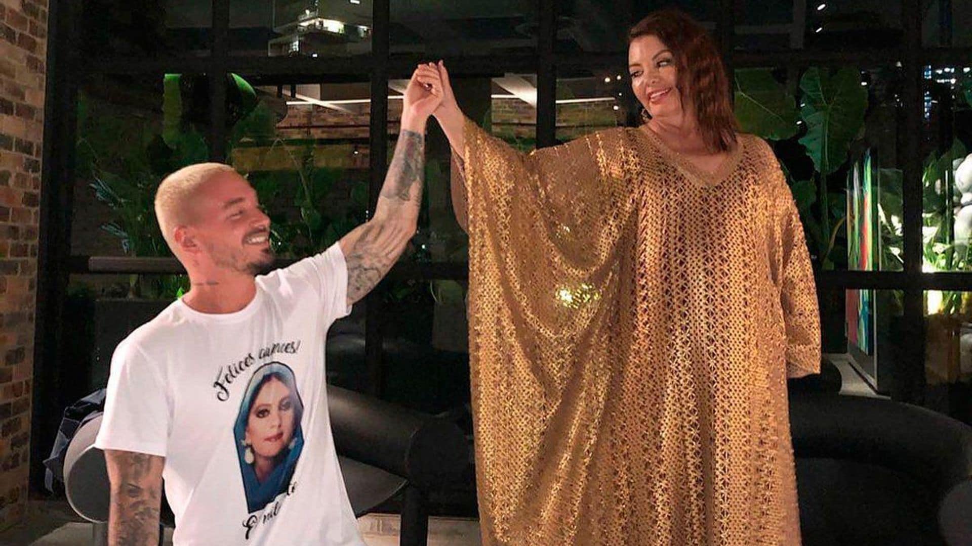 J Balvin, en medio de momentos difíciles para su mamá, asegura: ‘Ganamos la guerra’