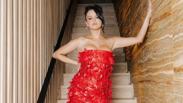 selenagomez t