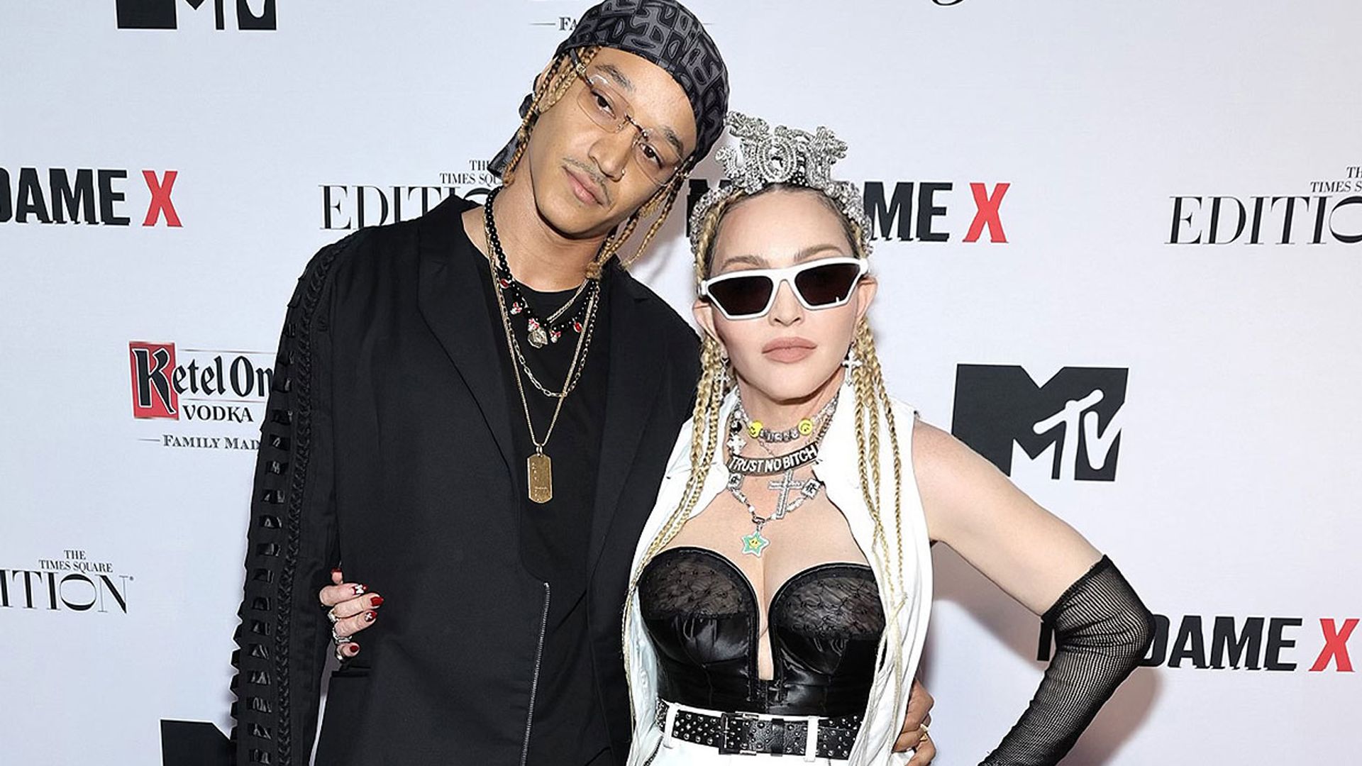 Madonna rompe con su novio de 28 años, Ahlamalik Williams