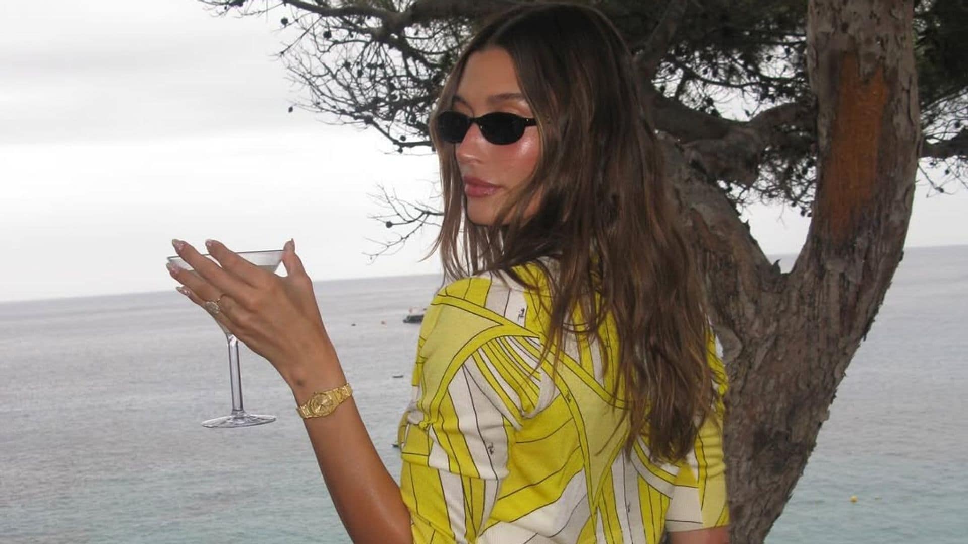 12 prendas y accesorios virales este verano que seguirán siendo tendencia en otoño