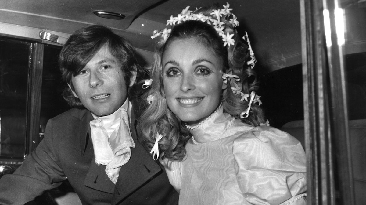 La boda de Sharon Tate y Roman Polanski: una novia con look 'babydoll' y lazos en el pelo y un novio vestido al estilo eduardiano