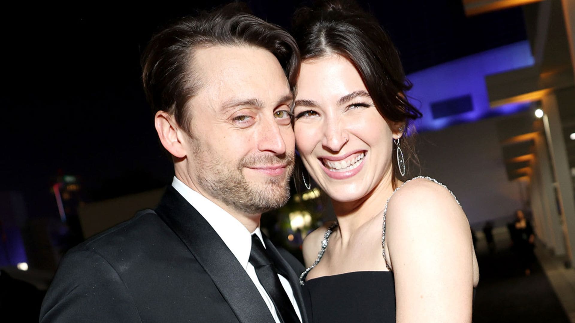 Kieran Culkin ('Succession') y su esposa encabezan los momentos más románticos de los Emmy