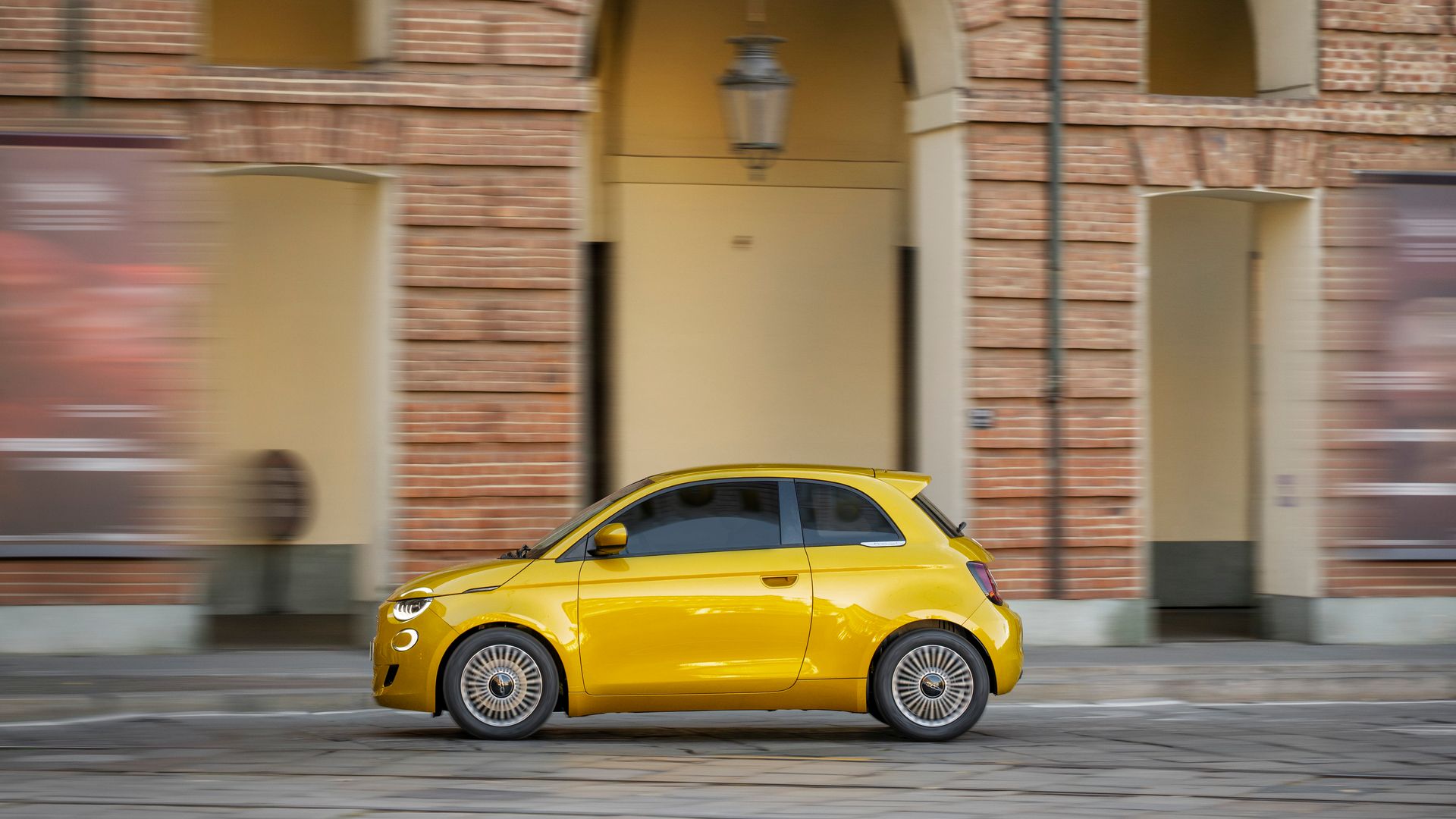 Estos fueron los Fiat 500 que causaron sensación en la gran fiesta de ¡HOLA! Viajes