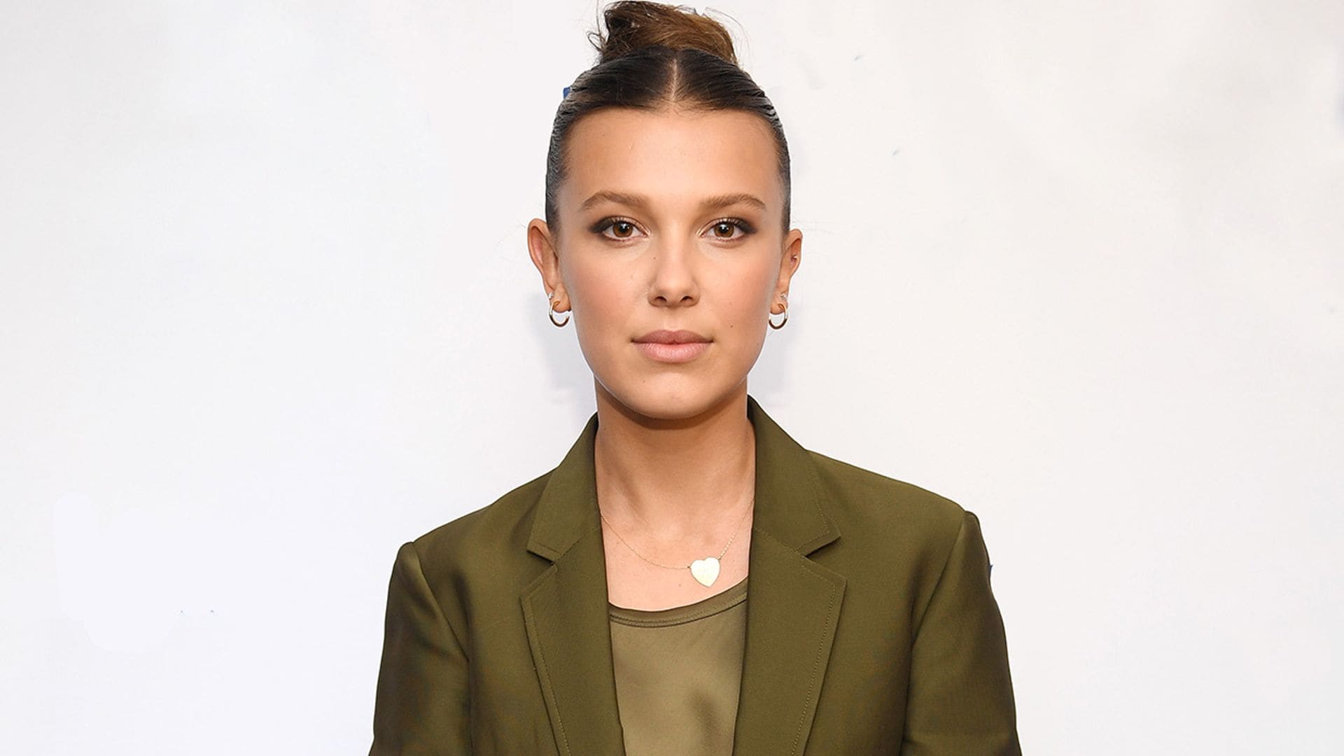 Millie Bobby Brown reinventa a la 'damisela en apuros' en su nuevo proyecto con sello español