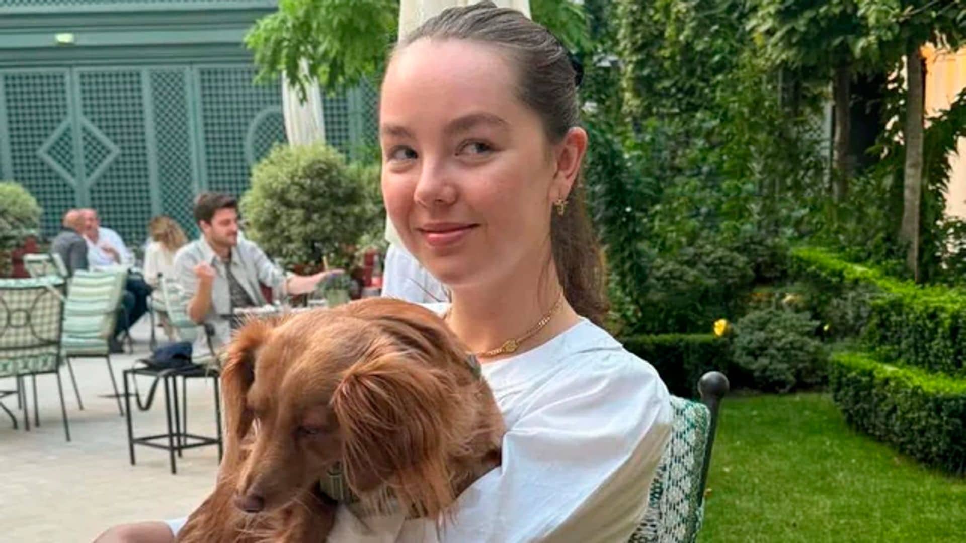 La camiseta de Alejandra de Hannover que cuesta menos que un café en Mónaco