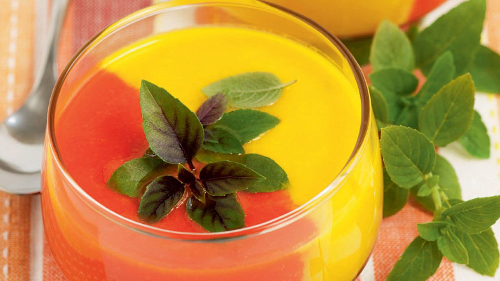 Gazpacho de pimiento amarillo y tomate