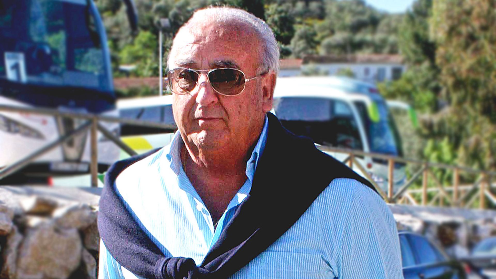 Humberto Janeiro, padre de Jesulín de Ubrique, recibe el alta hospitalaria tras ser intervenido