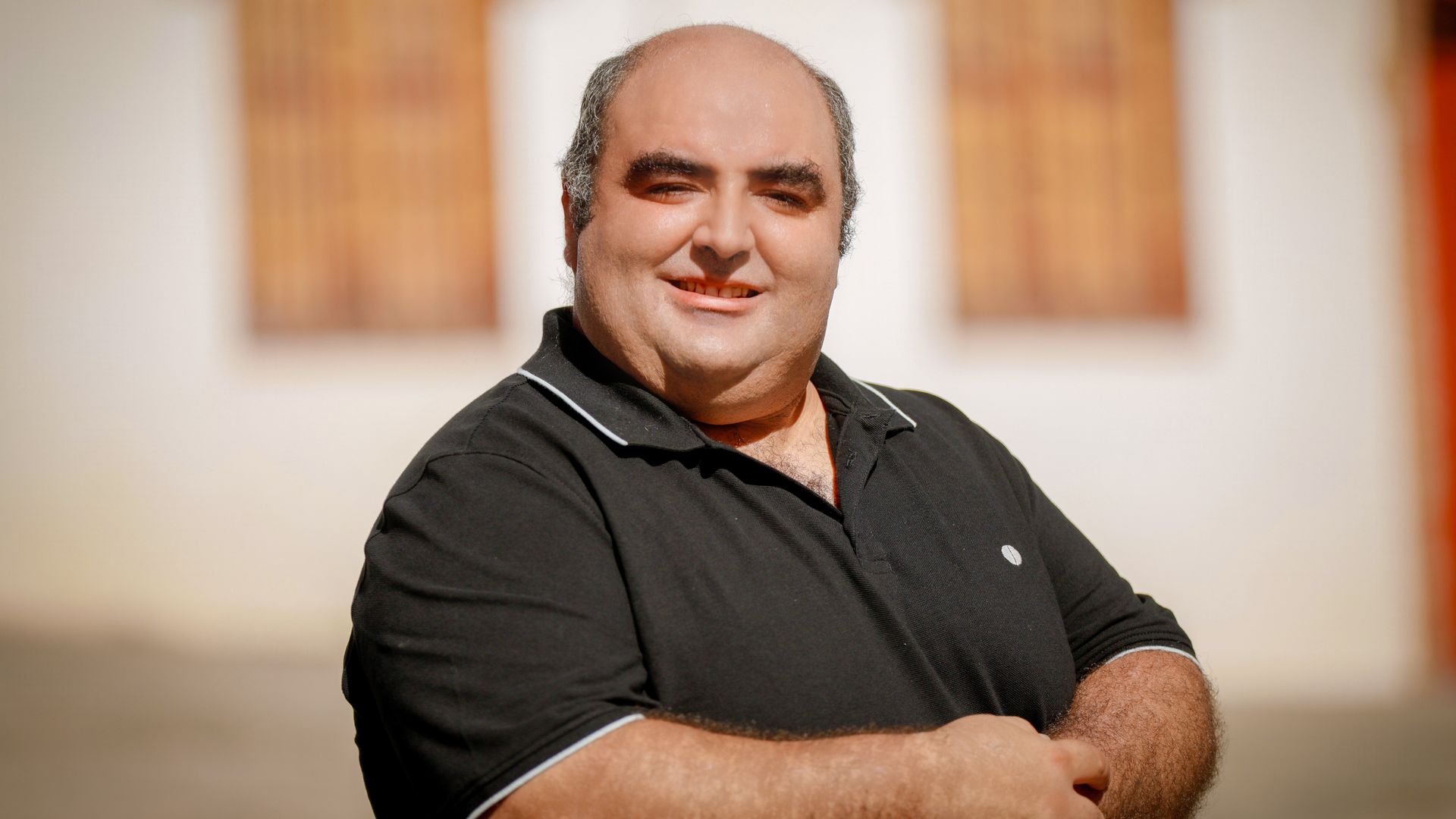 De varear olivos a batir a Dan Brown y Ken Follett: hablamos con Custodio.