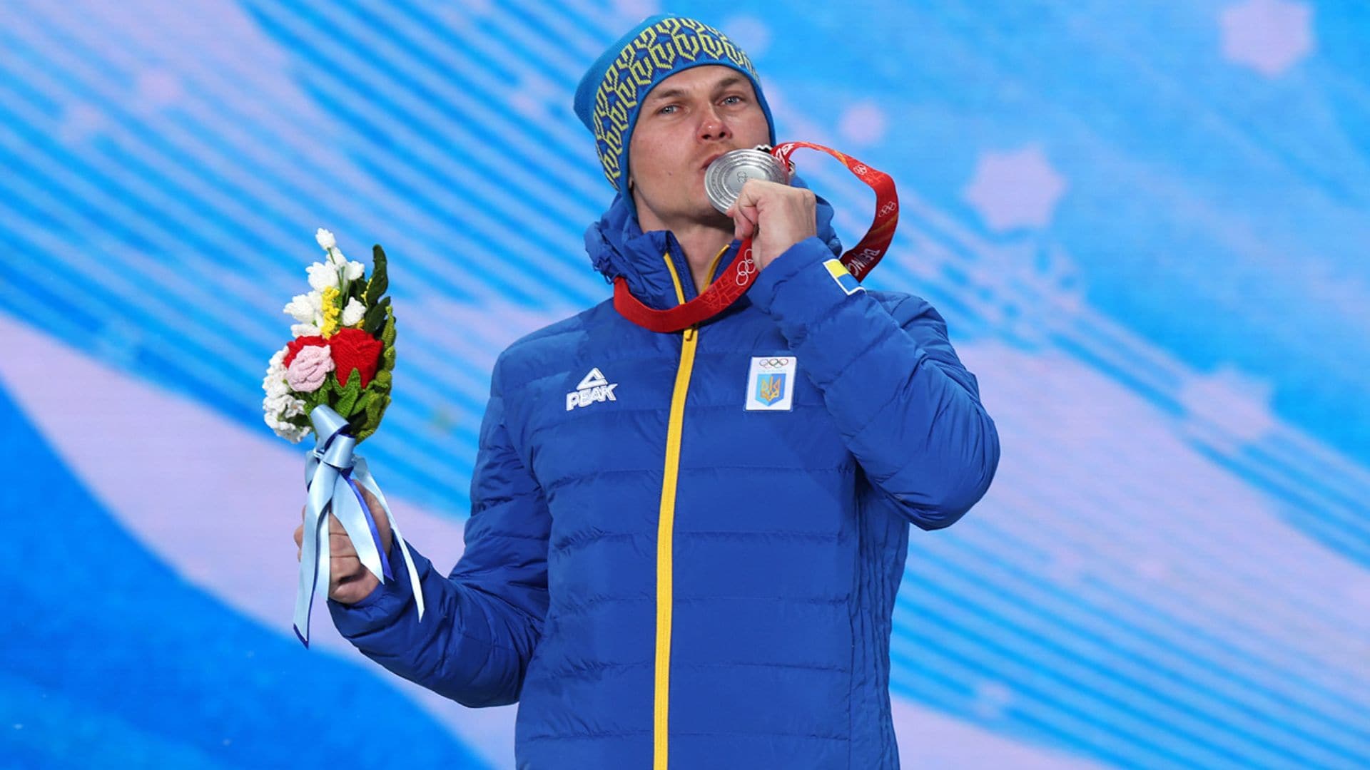De colgarse la medalla olímpica a vivir bajo las bombas: la increíble historia de Oleksandr Abramenko y su familia