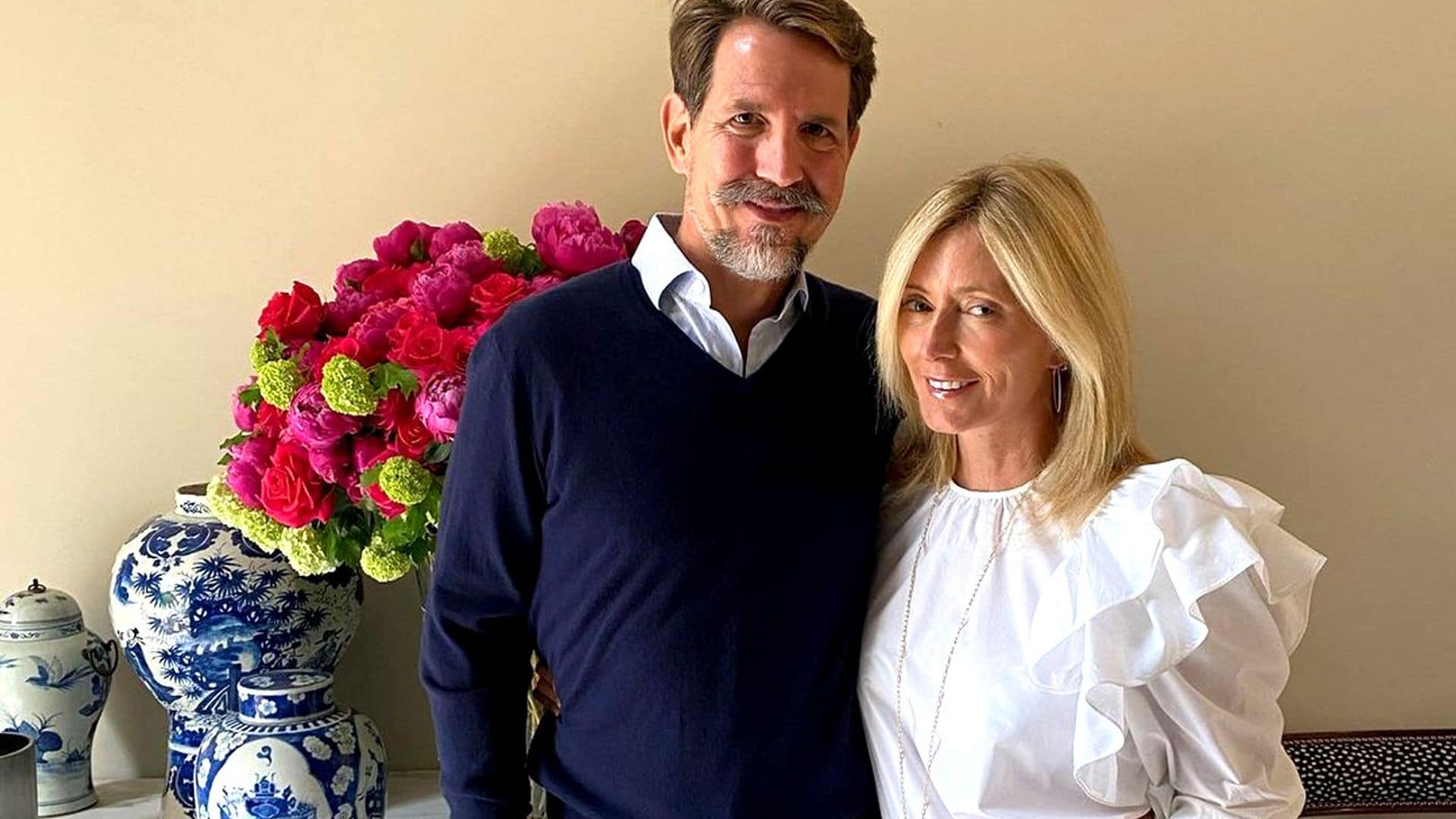 Tan enamorados como el primer día: así han celebrado Pablo de Grecia y Marie-Chantal su 28º aniversario de boda