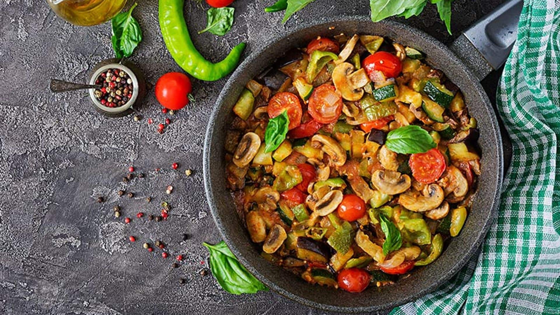 Champiñones picantes con verduras a la menta