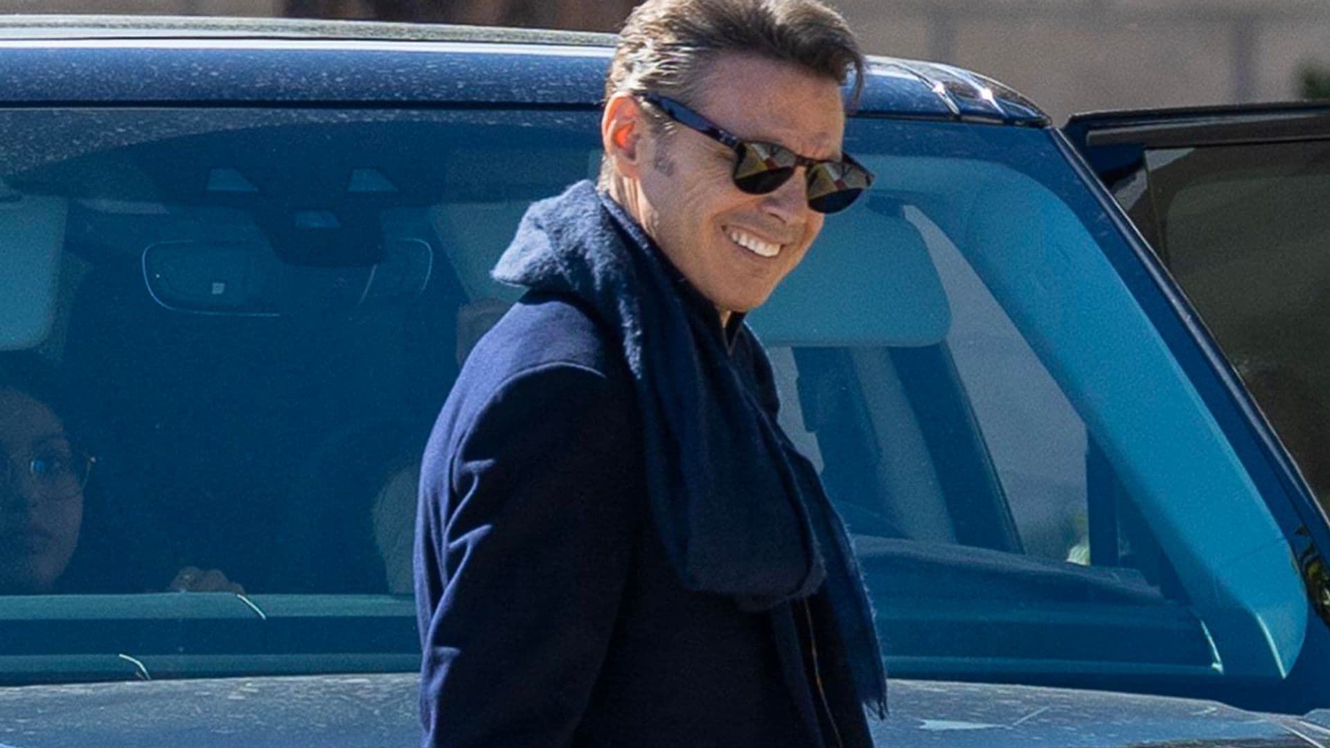 Reconocen a Luis Miguel como uno de los hombres mejor vestidos