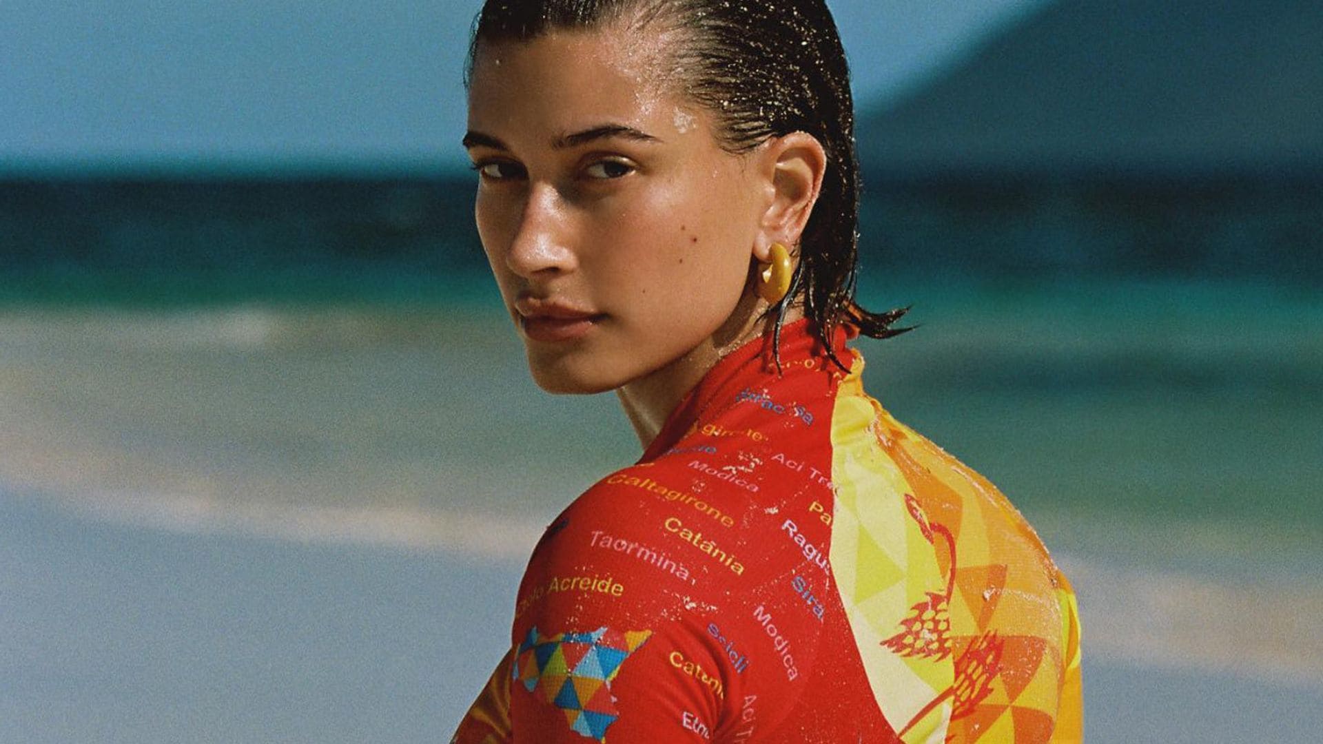 Hailey Bieber se cuida la piel con este ritual de siete productos que cuesta más de 650 euros