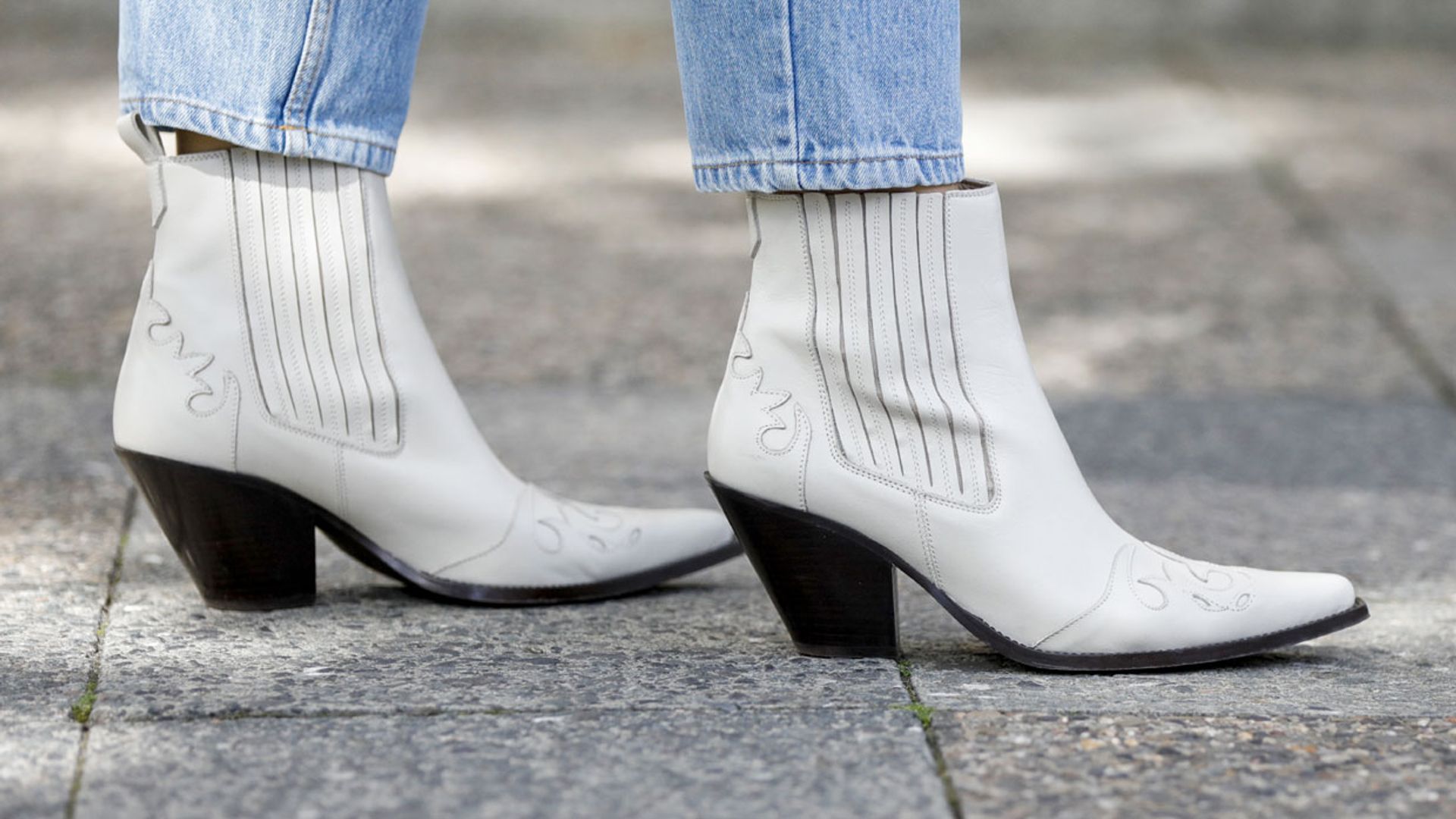 Los botines planos o con tacón cómodo que estrenarás este otoño