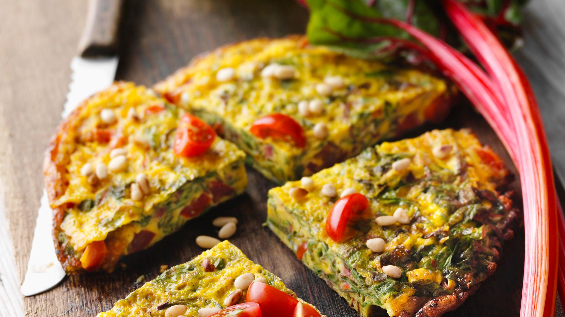 Tortilla de acelgas: 5 ideas para preparar este plano sano y delicioso