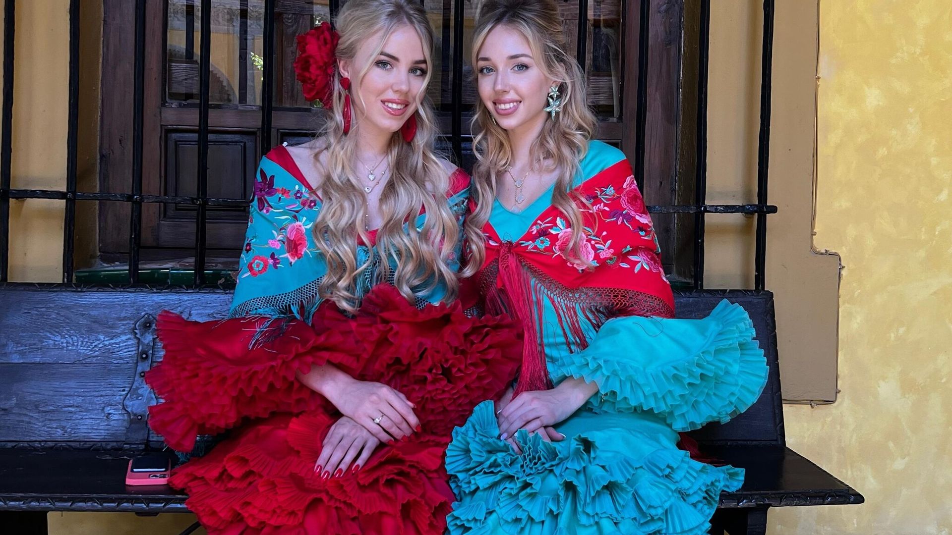 Carolina y Clara de Borbón-Dos Sicilias, la revolución de las princesas