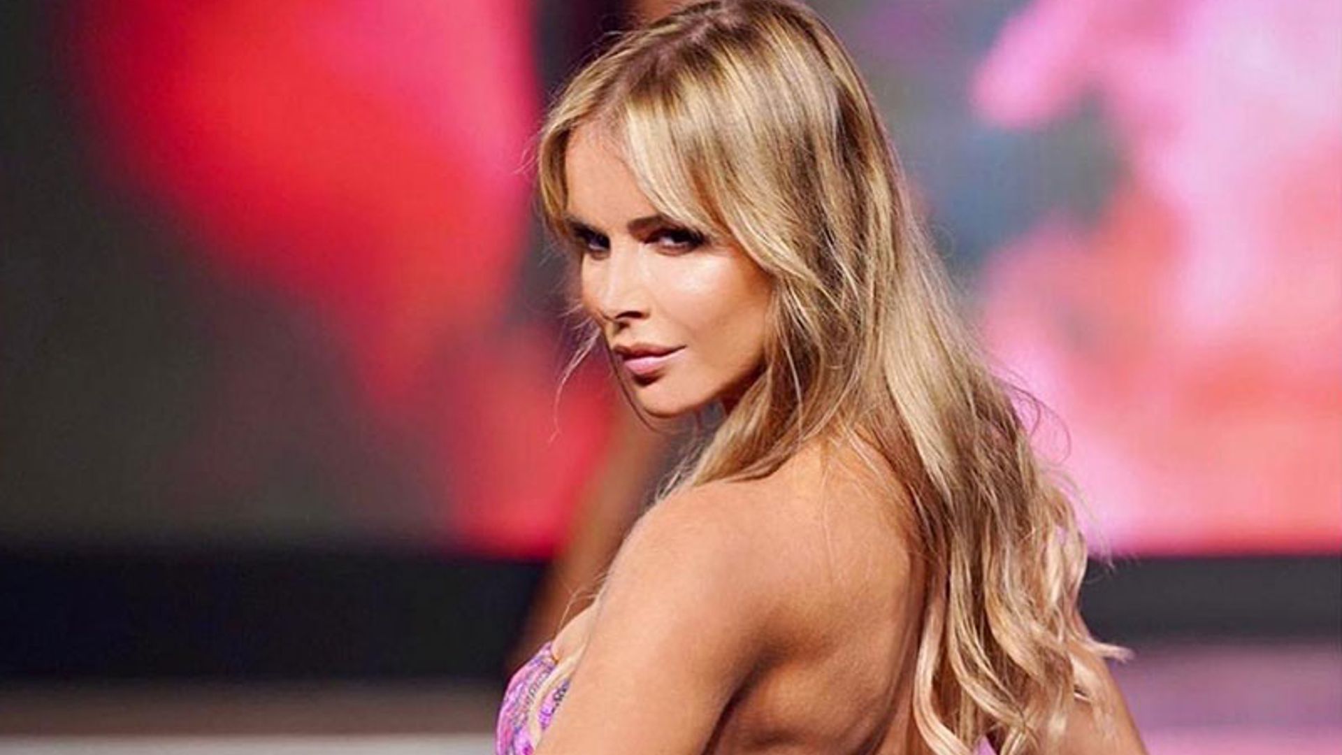 ¡Espectacular! Águeda López, la mujer de Luis Fonsi, vuelve a la pasarela en Miami