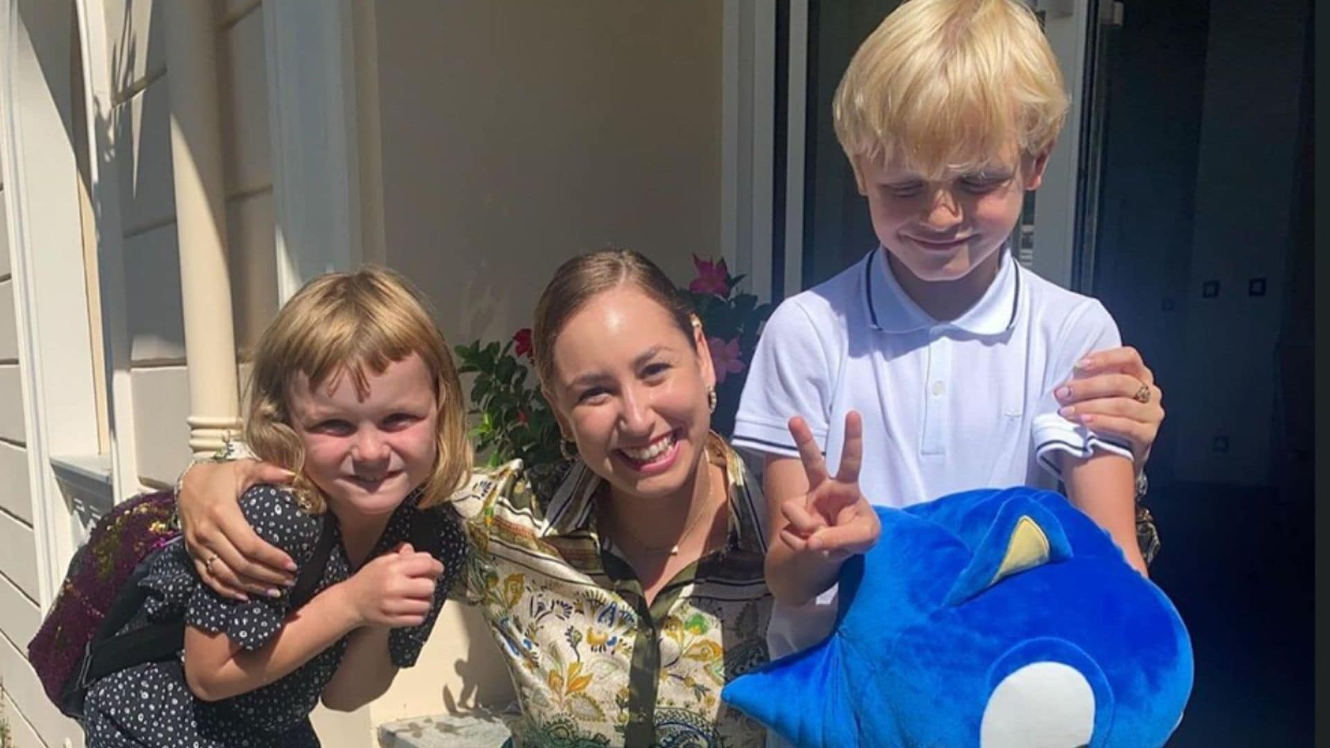 Jazmine Grace Grimaldi felicita a sus hermanos Jacques y Gabriella con imágenes inéditas