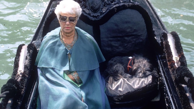 peggy guggenheim hola living