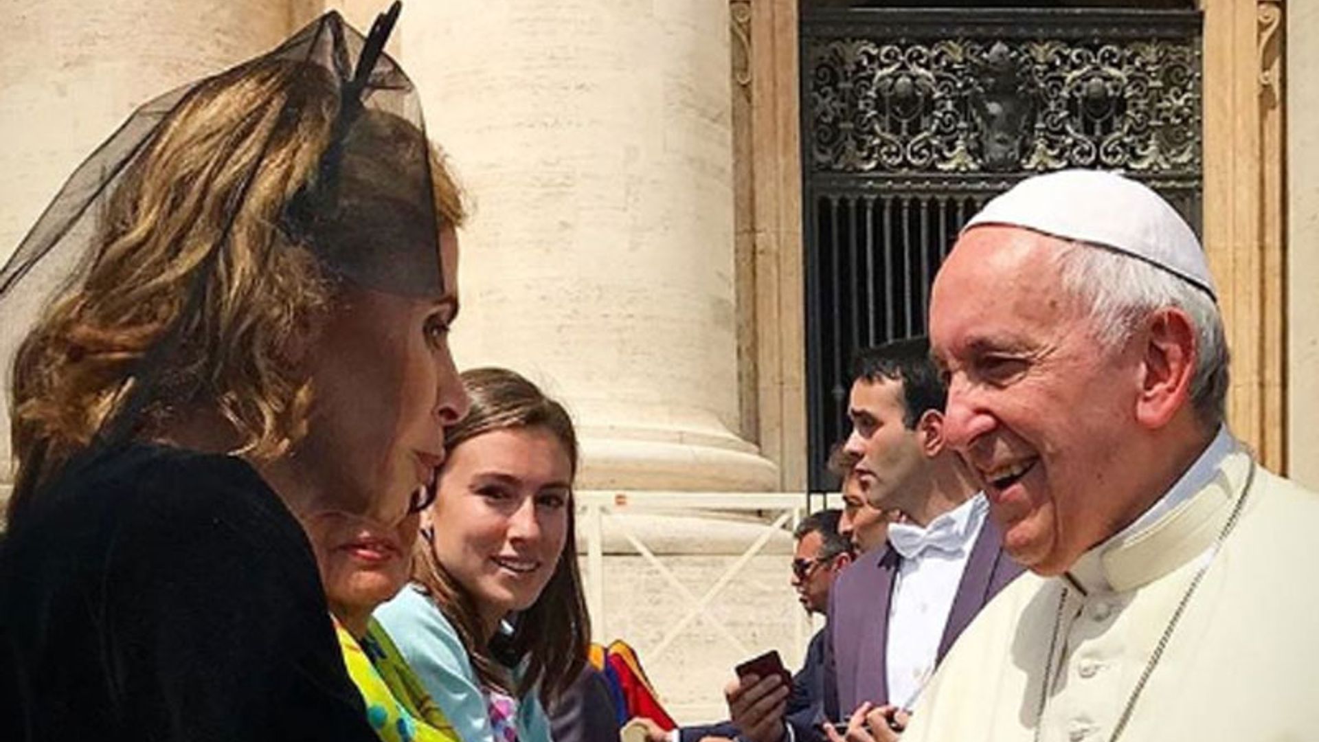 El encuentro de Ágatha Ruiz de la Prada con el Papa Francisco que ha emocionado a la diseñadora