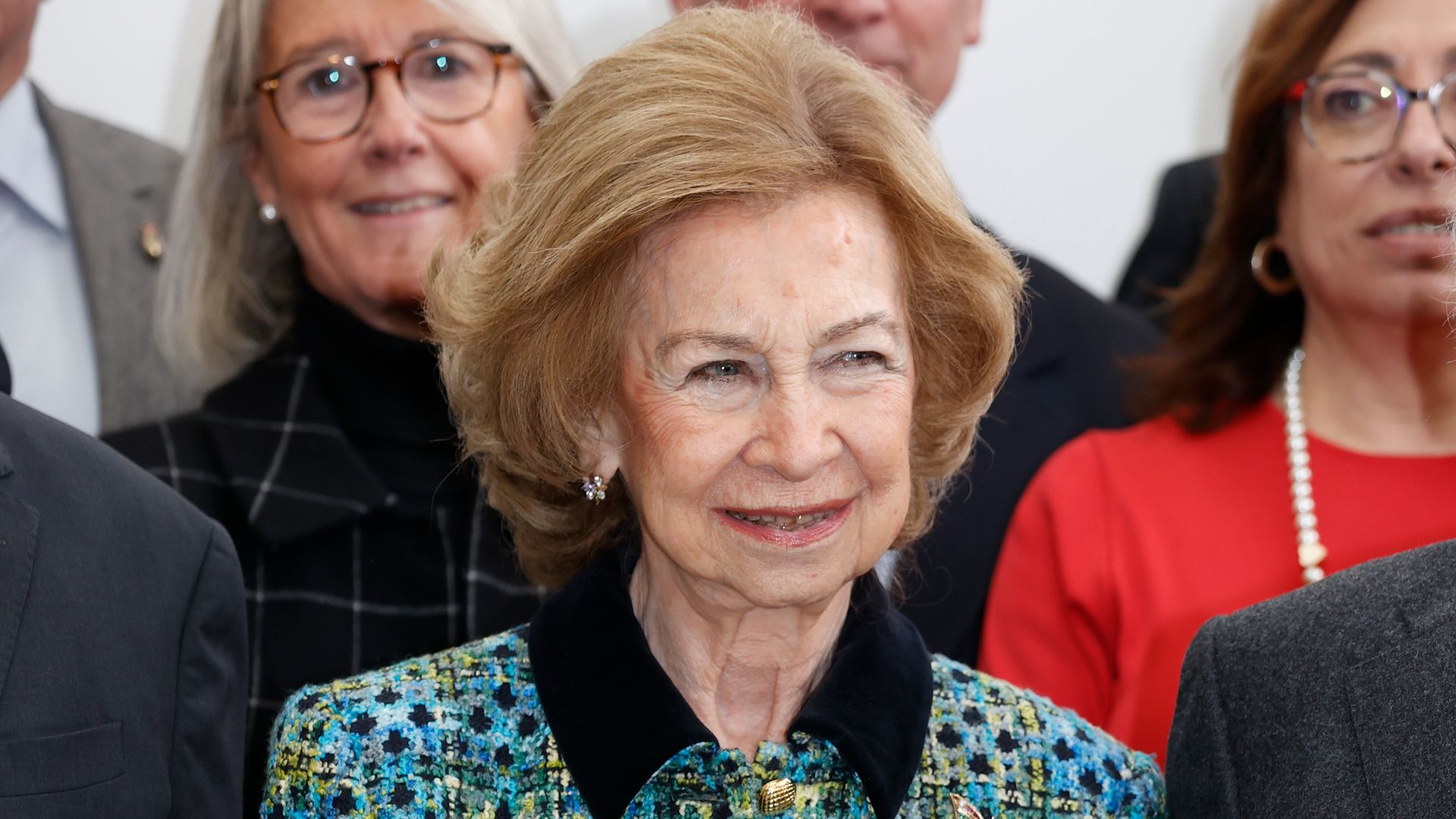 La reina Sofía rescata una chaqueta de cuando aún no era abuela y que la une a la aristocracia británica y a Coco Chanel