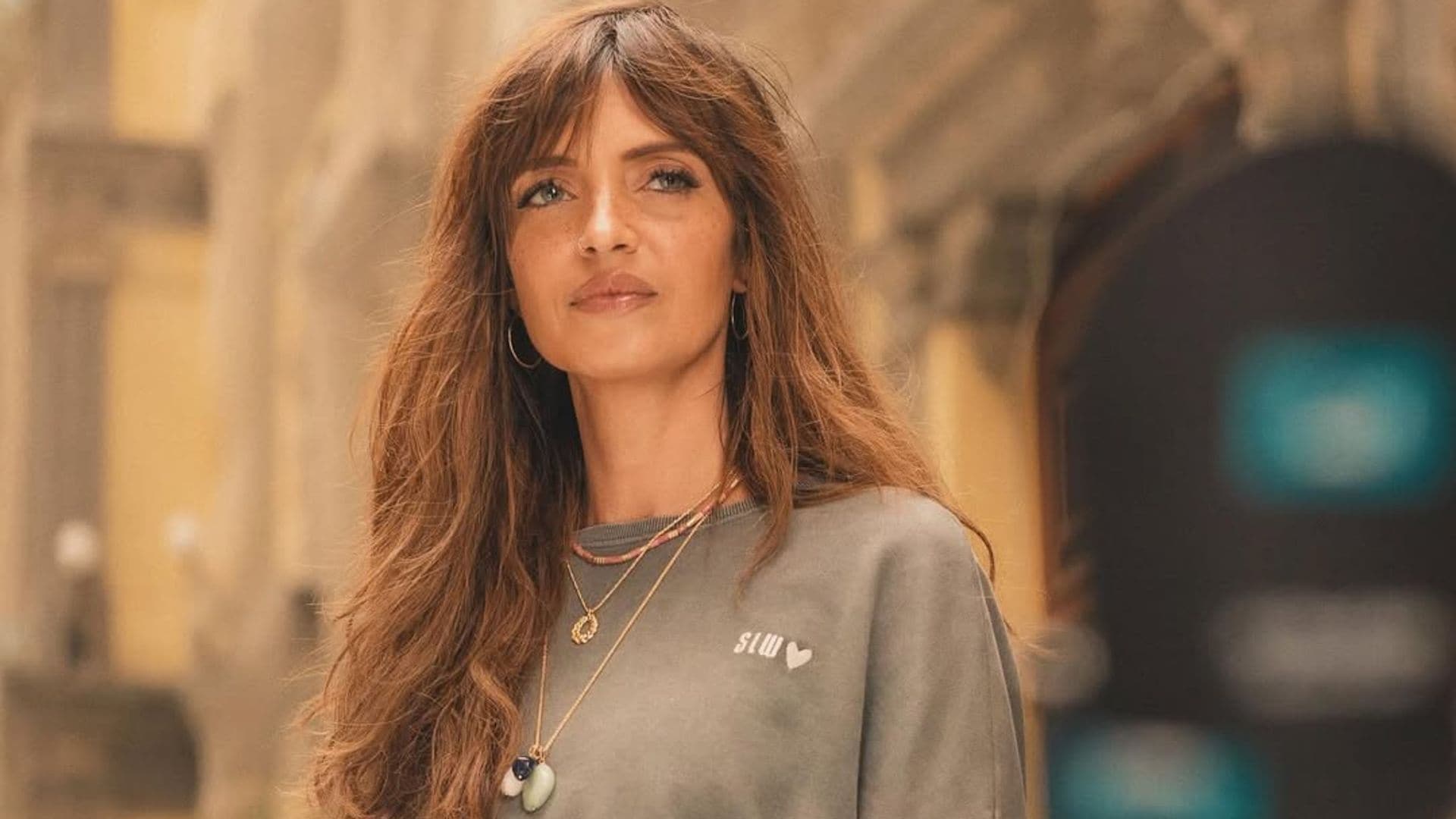 Sara Carbonero y el poder de las joyas amuleto: "Llevarlas es una forma de sentirnos acompañadas"