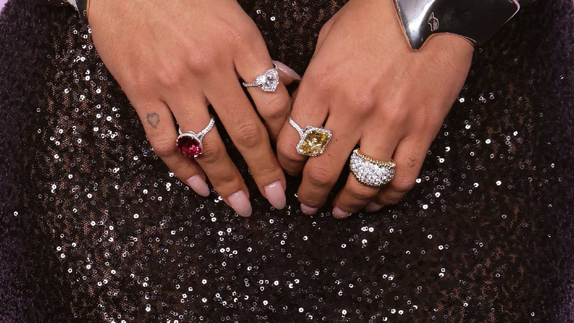 Manicura 'rich girl', el estilo natural para las uñas que todas las 'celebrities' adoran