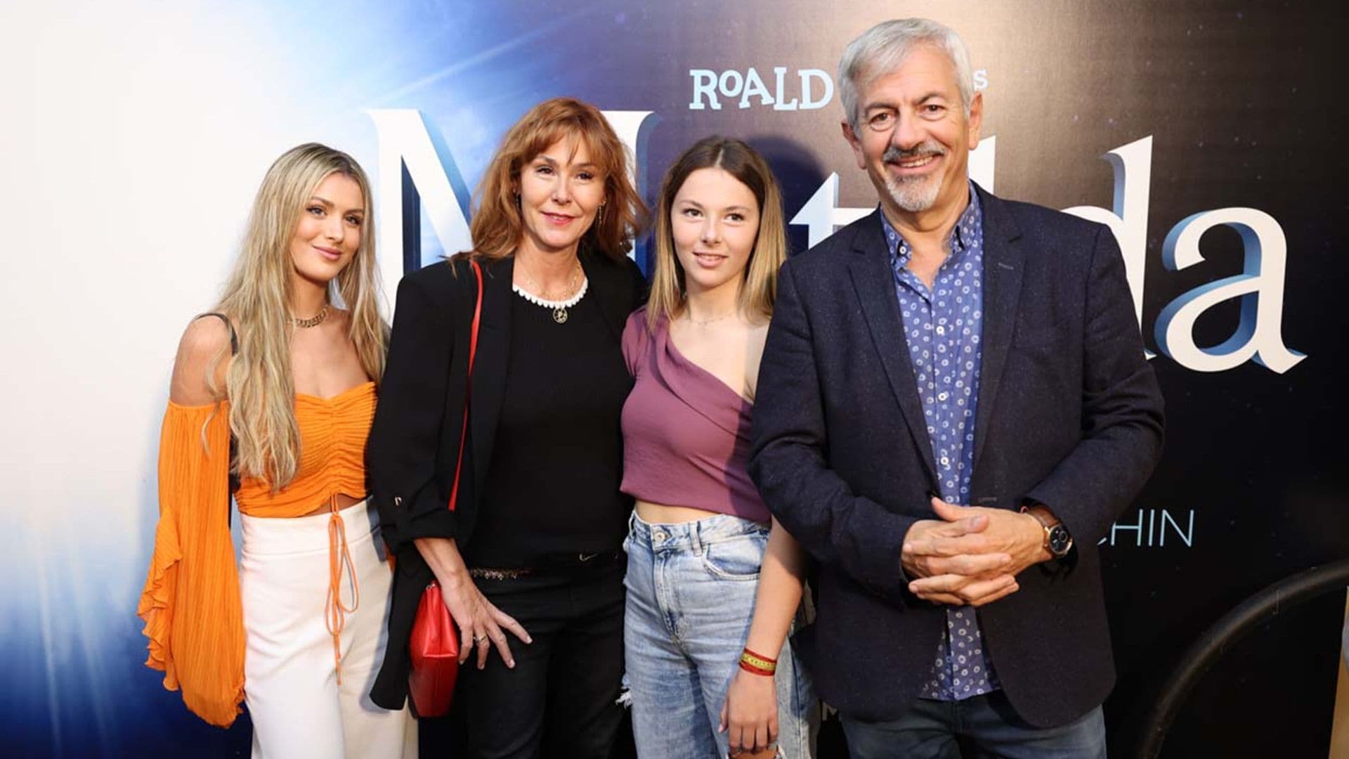 Carlos Sobera presume orgulloso de su familia: así son las tres mujeres de su vida
