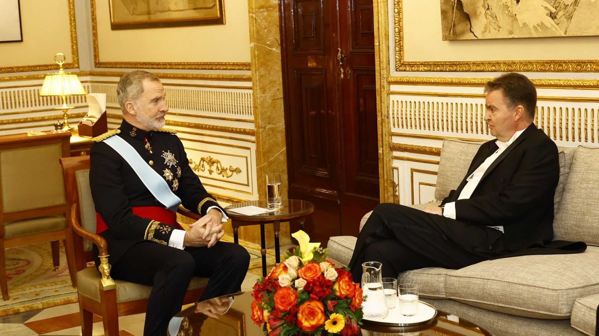 El Rey Felipe VI cuando recibió las cartas credenciales de Jorge de Habsburgo-Lorena, nuevo embajador de Hungría