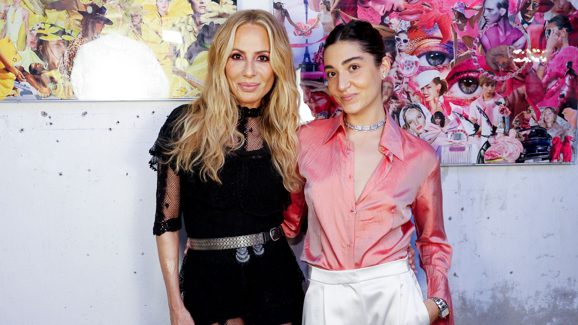 Marta Sánchez con su hija Paula Cabanas