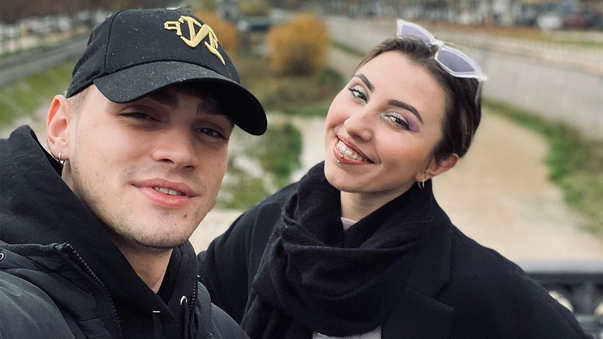 ¿Qué une a Gabriel Guevara, uno de los actores más populares de la gen z, con la hija de Alonso Caparrós?