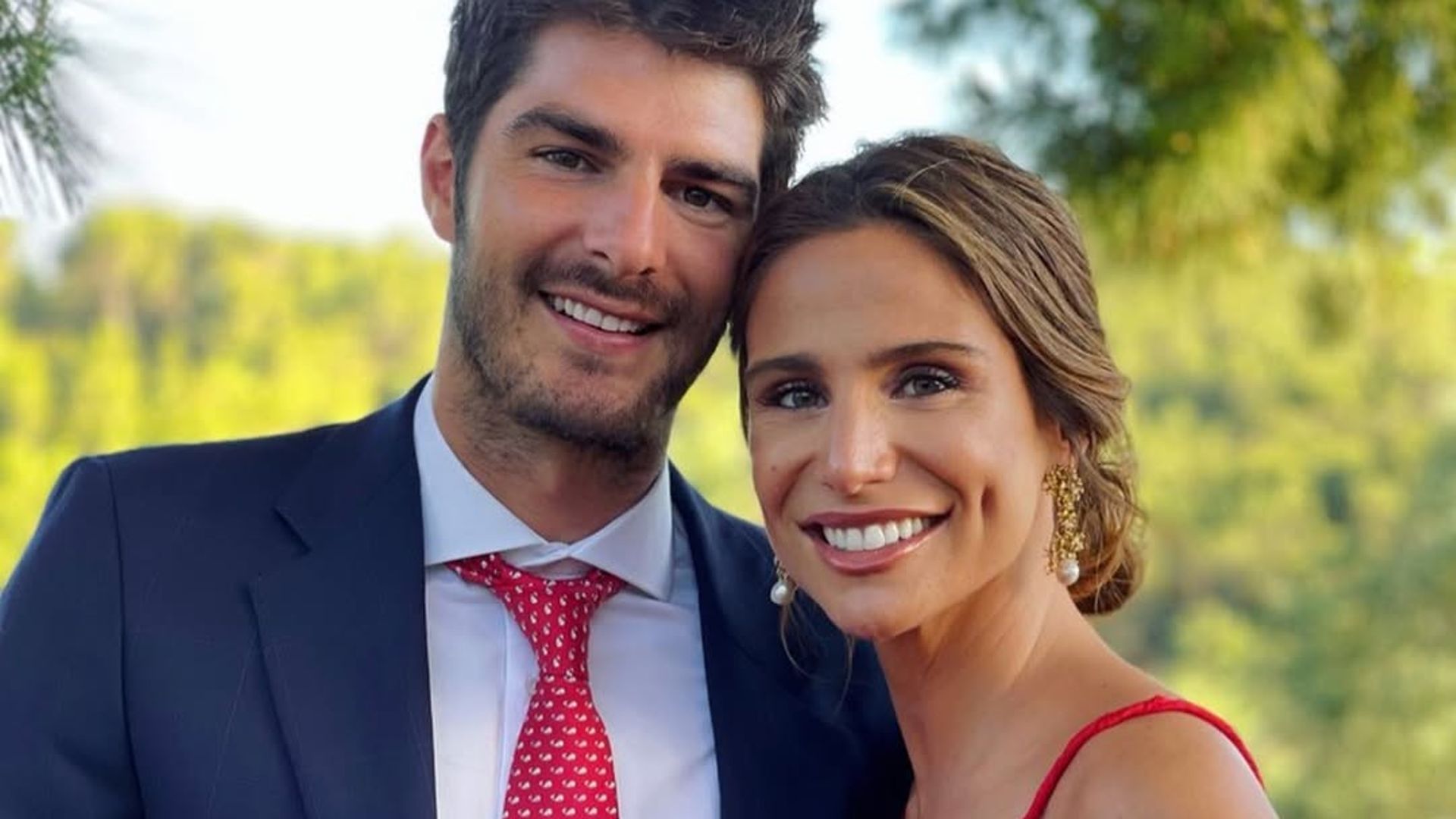 Lucía Villalón y Gonzalo Melero estrenan nueva casa en Madrid: así es su refugio familiar de diseño industrial e interiorismo firmado por su hermana