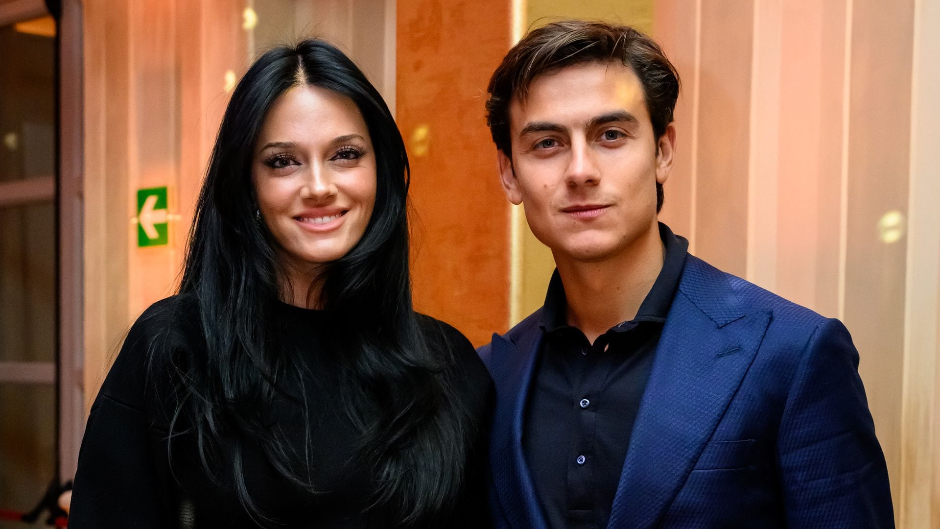 Oriana Sabatini comparte una foto con Paulo Dyabala desde el hospital, ¿qué pasó?