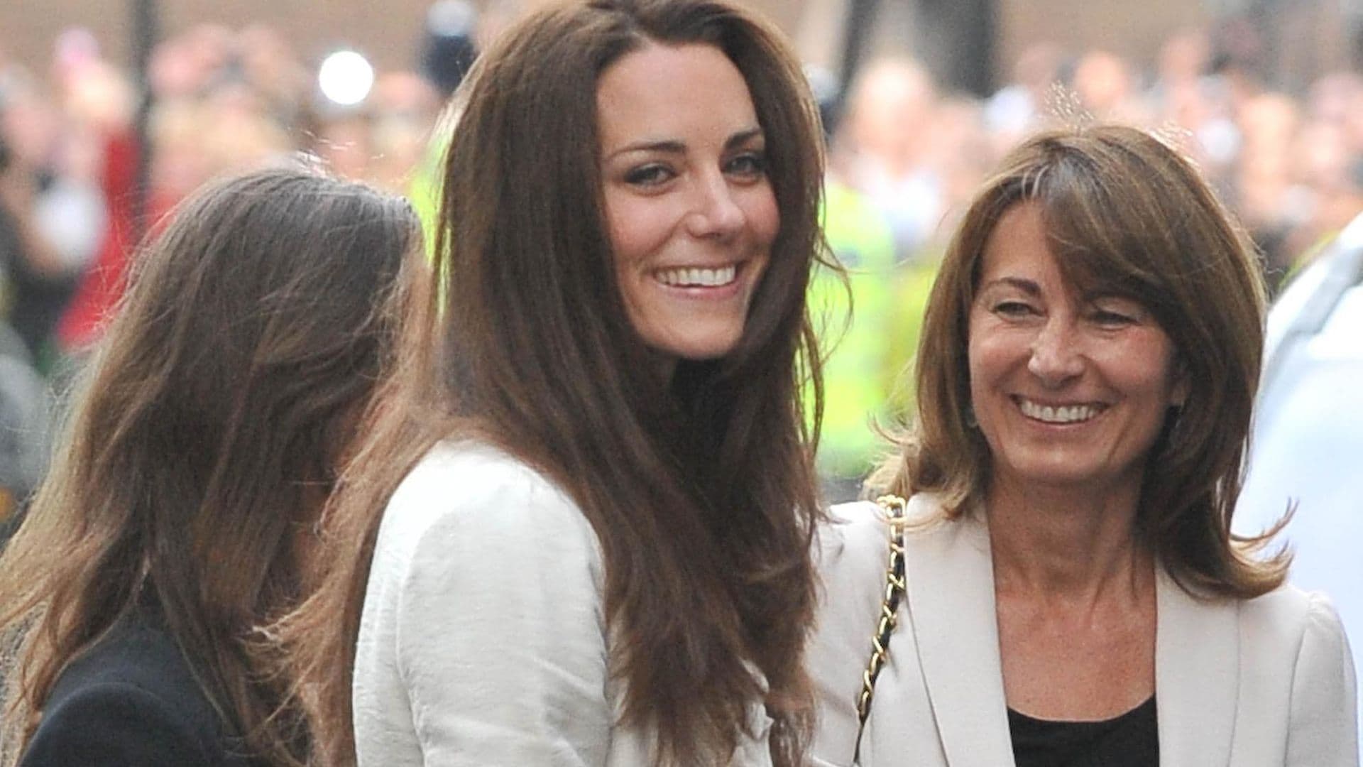En medio de su recuperación, la princesa de Gales recibe el apoyo de Carole y Pippa Middleton