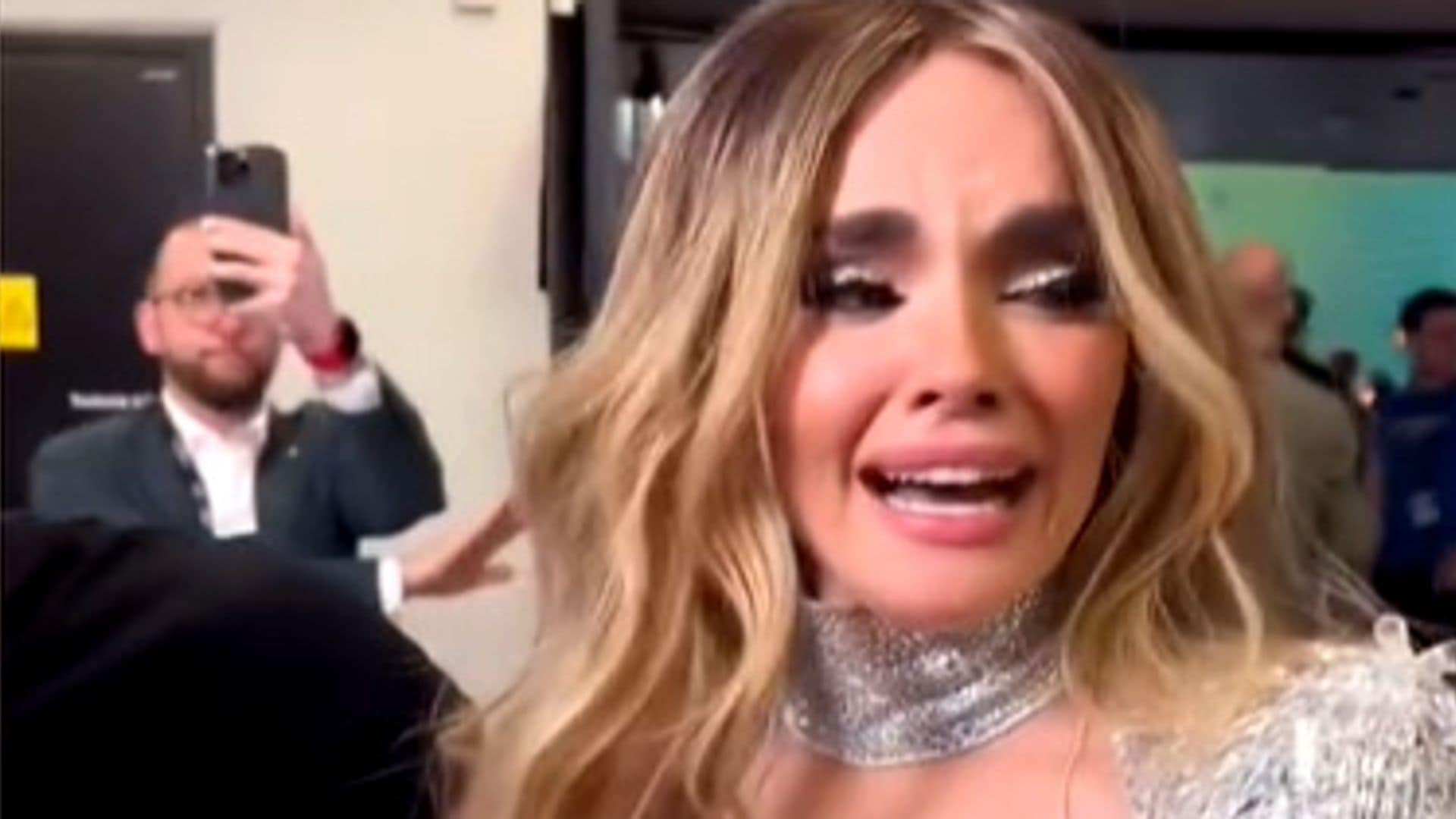 Las lágrimas de Melody tras bajar del escenario y la reacción de su novio Ignacio Batallán