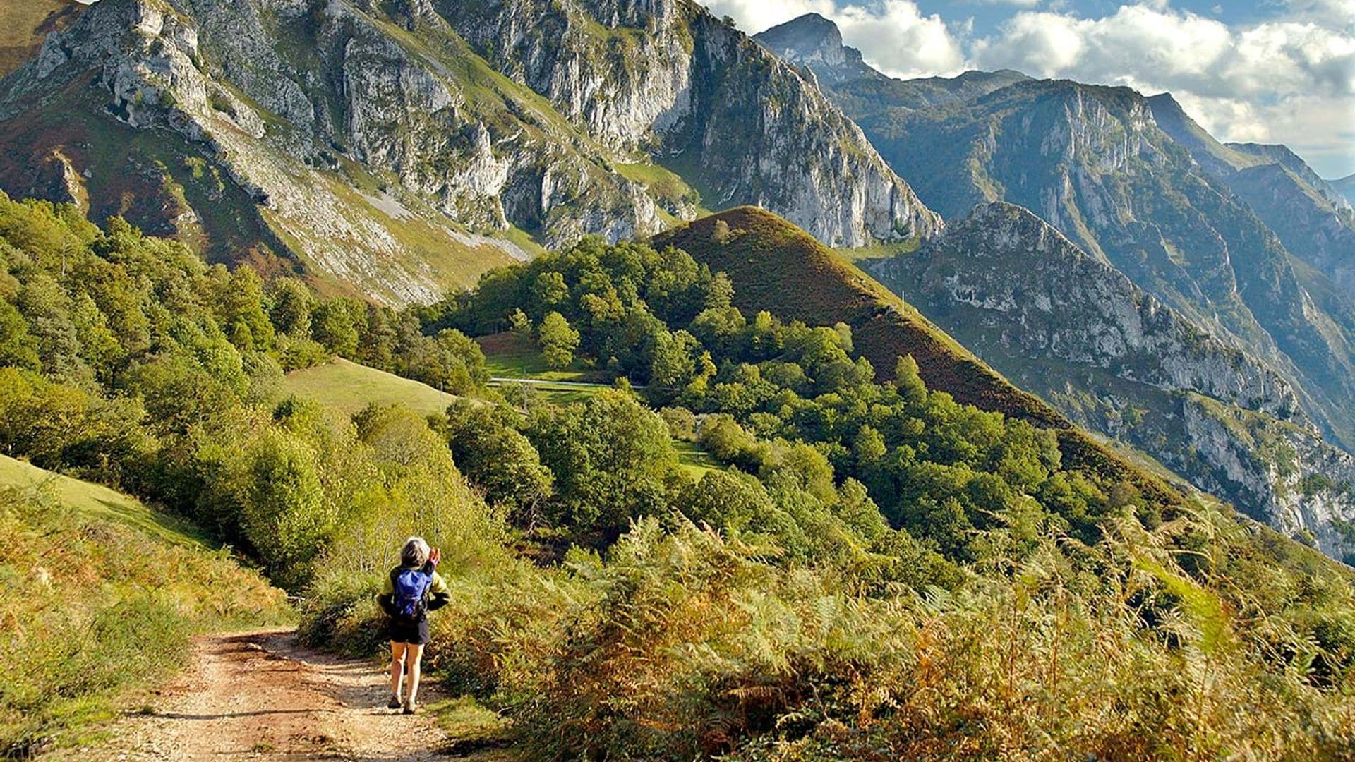 Asturias: 15 espectaculares senderos para descubrir este otoño