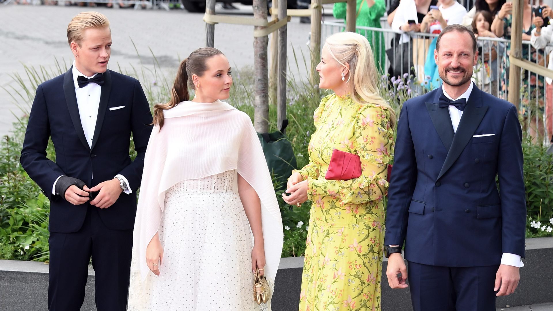 Marius Borg, Ingrid de Noruega, Haakon de Noruega, Mette-Marit de Noruega 