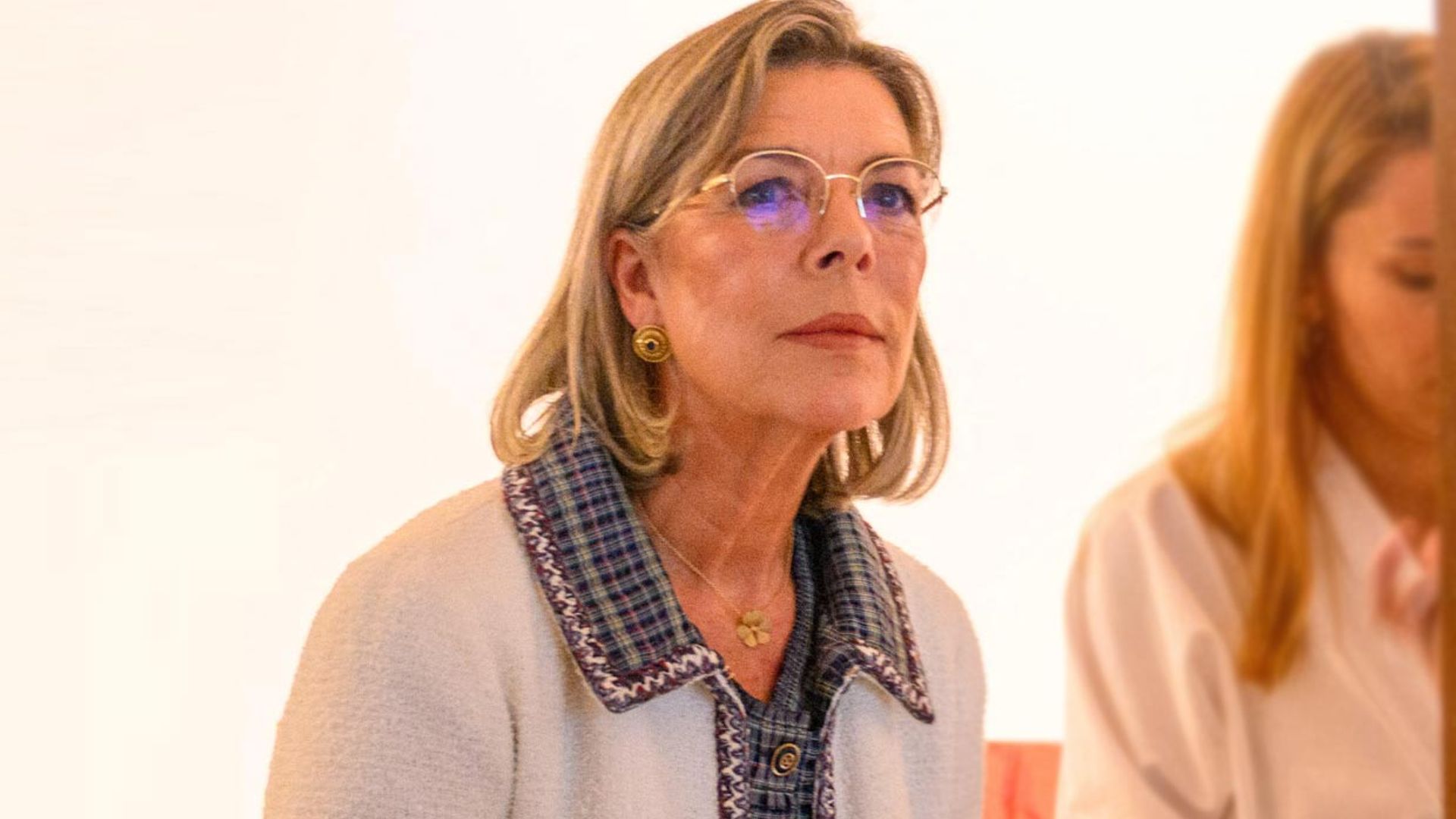 Carolina de Mónaco vuelve al trabajo con su prenda más icónica desde hace 40 años