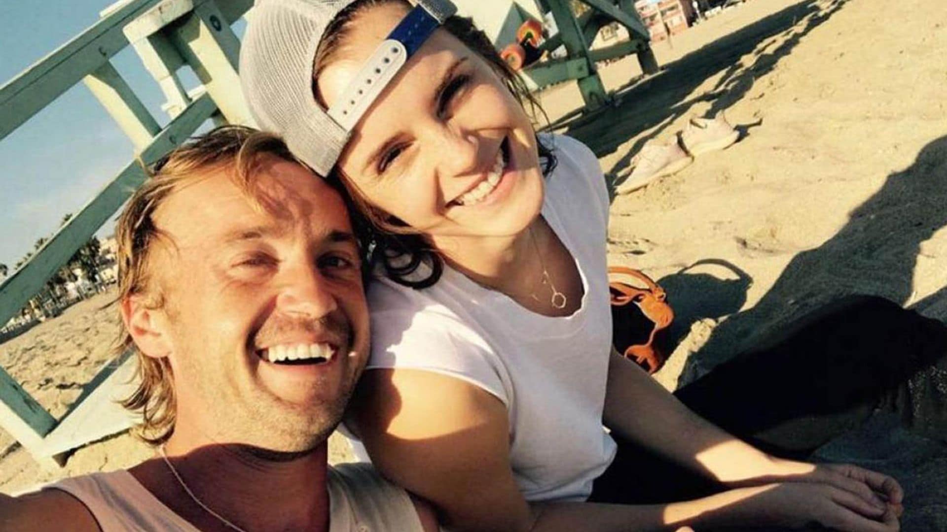 Tom Felton resuelve los rumores sobre su relación con Emma Watson  💕