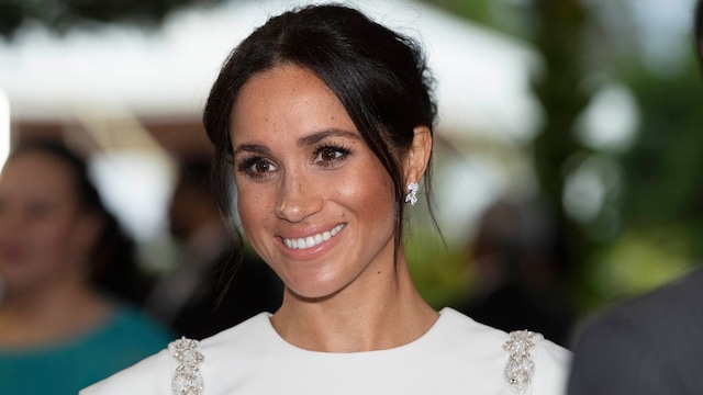 Meghan Markle durante su viaje a Tonga con el príncipe Harry.